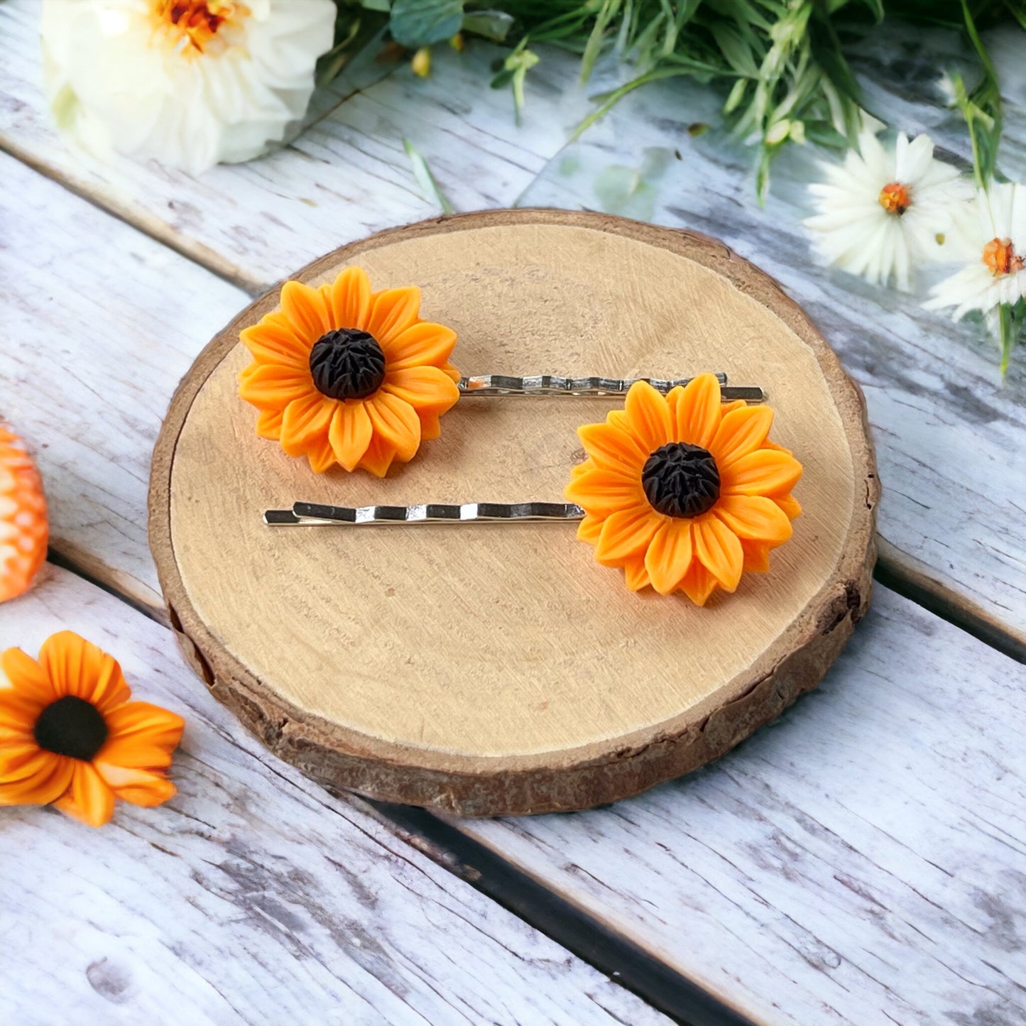 Boho Hippie Sunflower Floral Hair Pins for Women - Stylish Accessories for Bohemian Hairdos