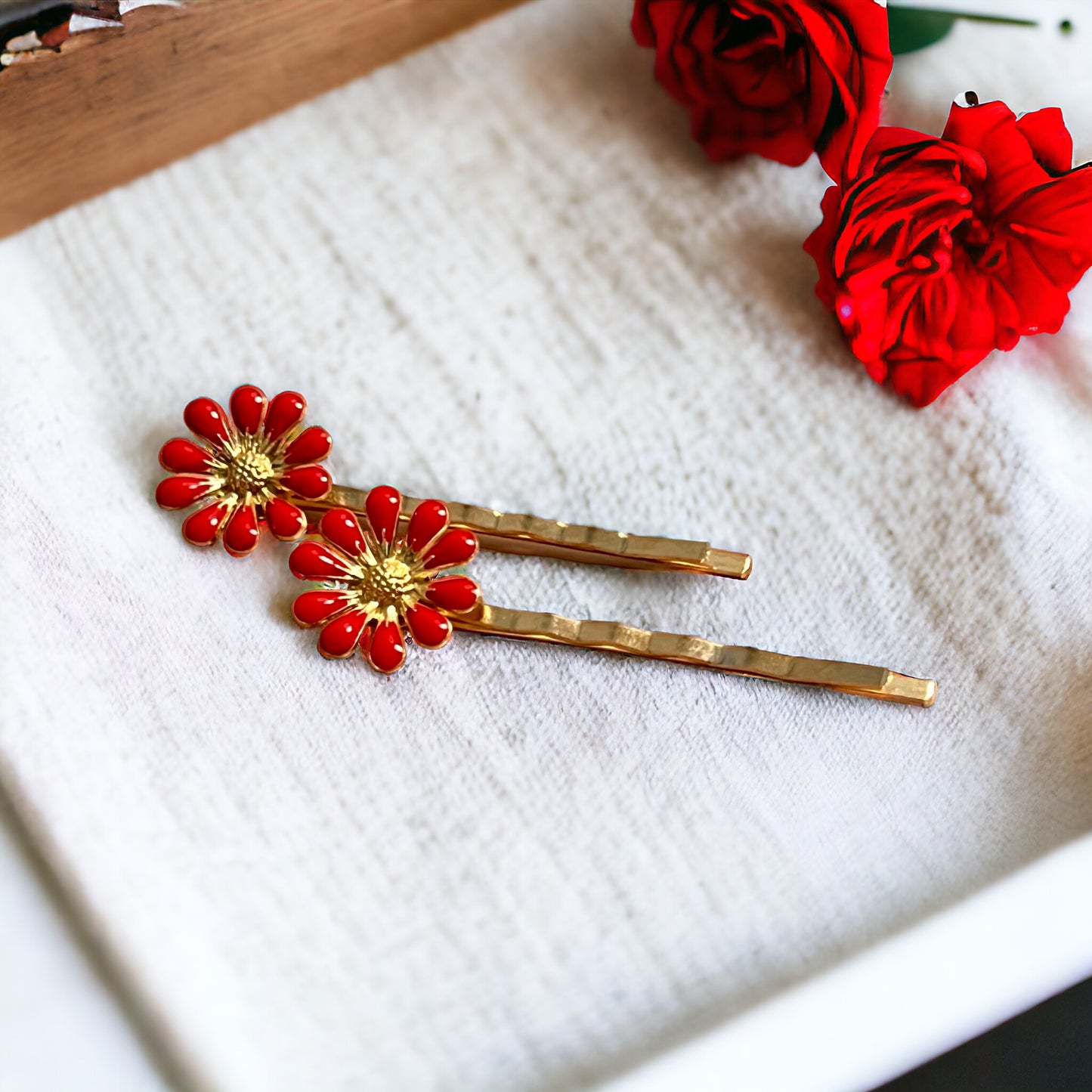 Decorative Red Enamel Wildflower Hair Pins - Delicate Floral Accessories