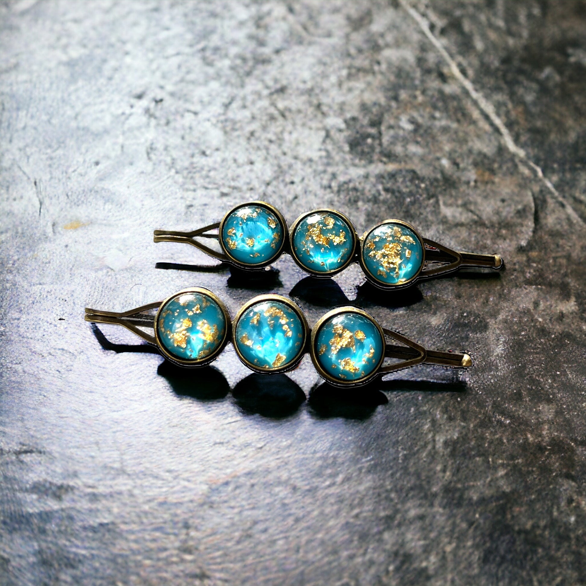 Turquoise Blue Gold Flake Glitter Hair Pins: Sparkling Accessories for Glamorous Styles