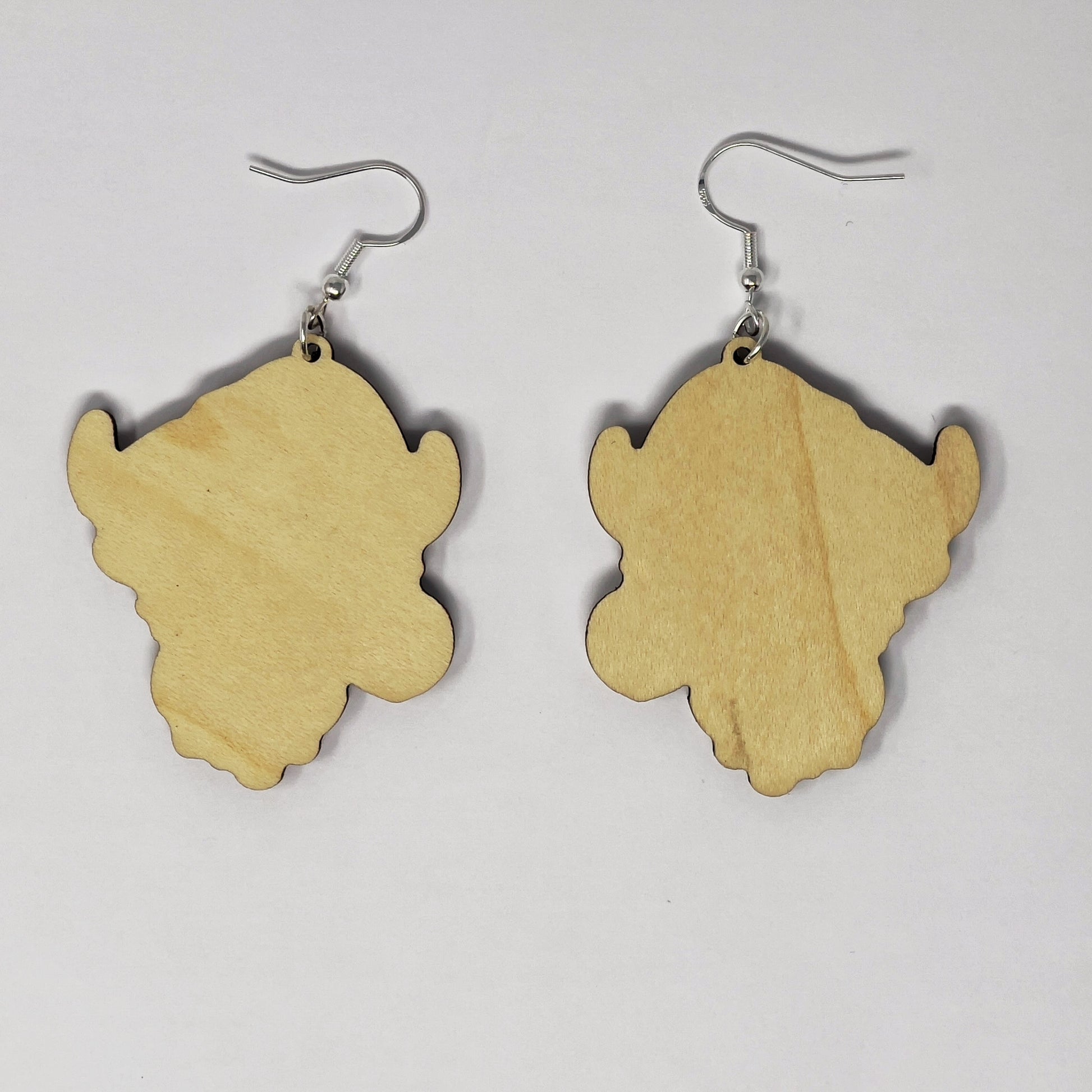 Highland Cow Wood Dangle Earrings - Rustic & Charming Accessories