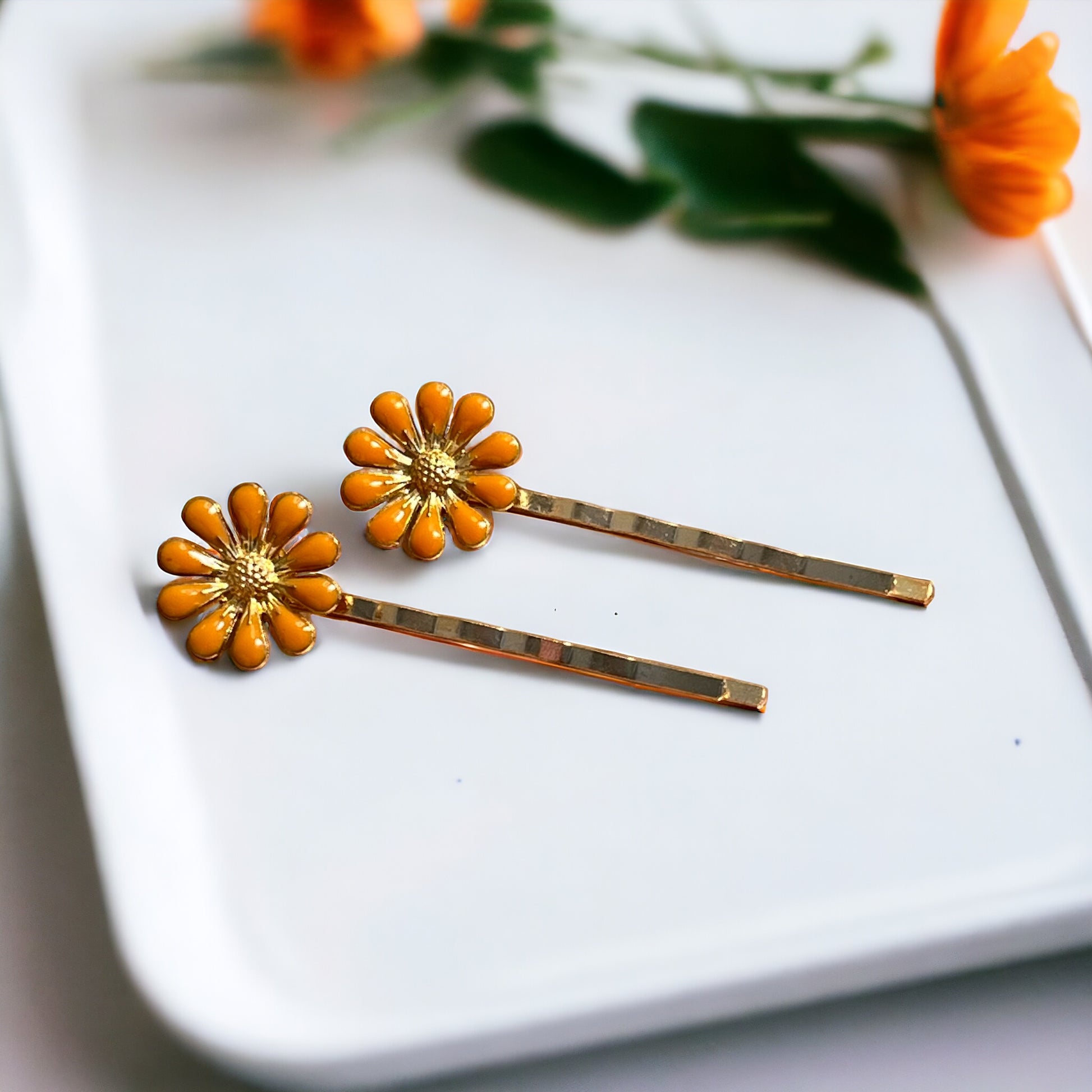 Decorative Orange Enamel Wildflower Hair Pins - Delicate Floral Accessories