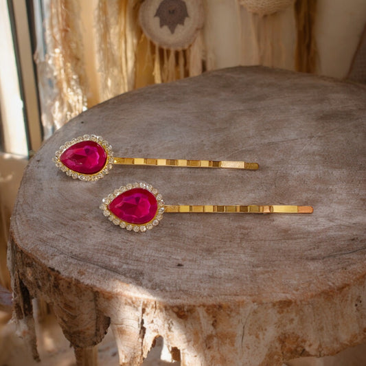 Pink Rhinestone Teardrop Gold Hair Pins: Elegant Accessories