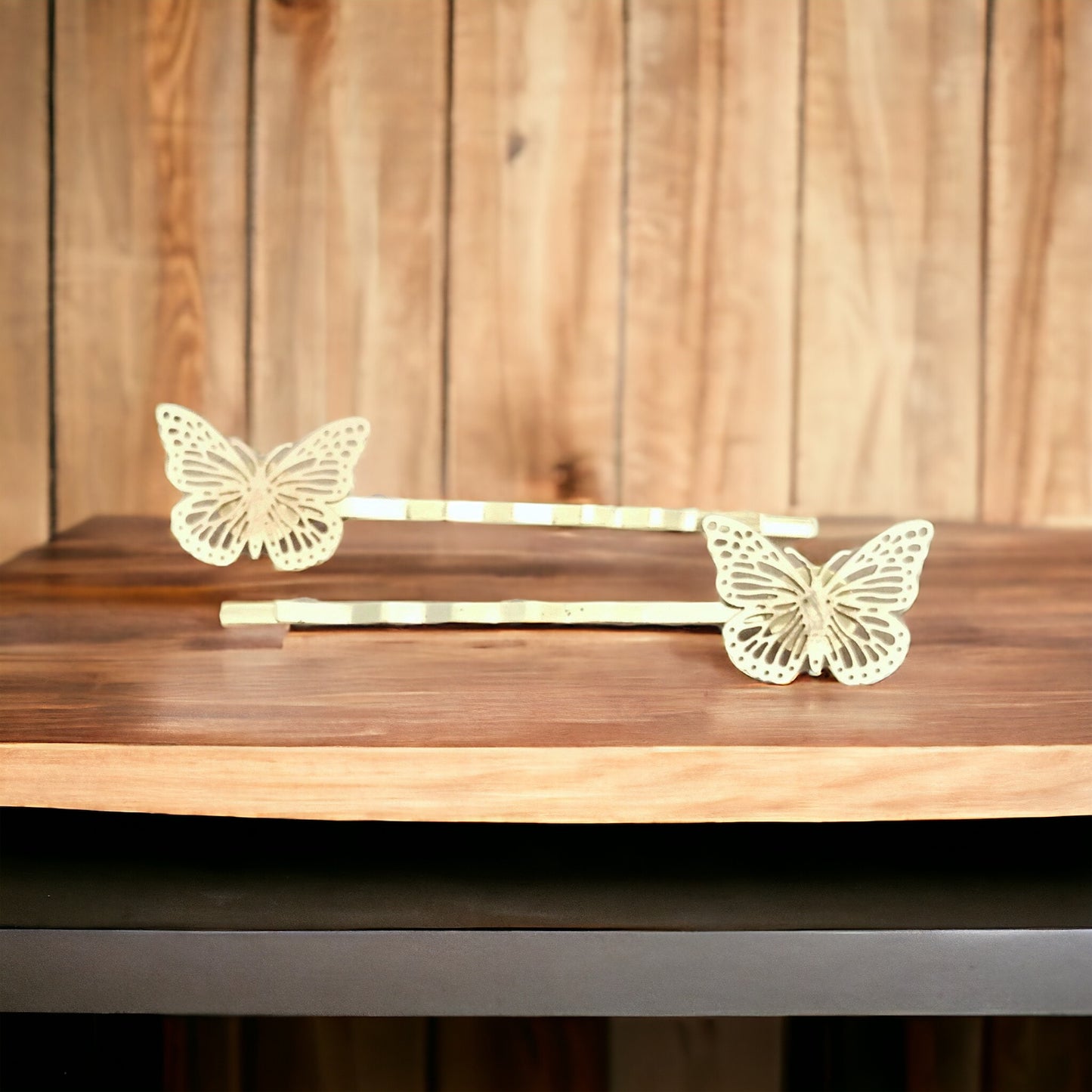 Gold Butterfly Hair Pins - Exquisite Filigree Design for Elegant Hair Styling