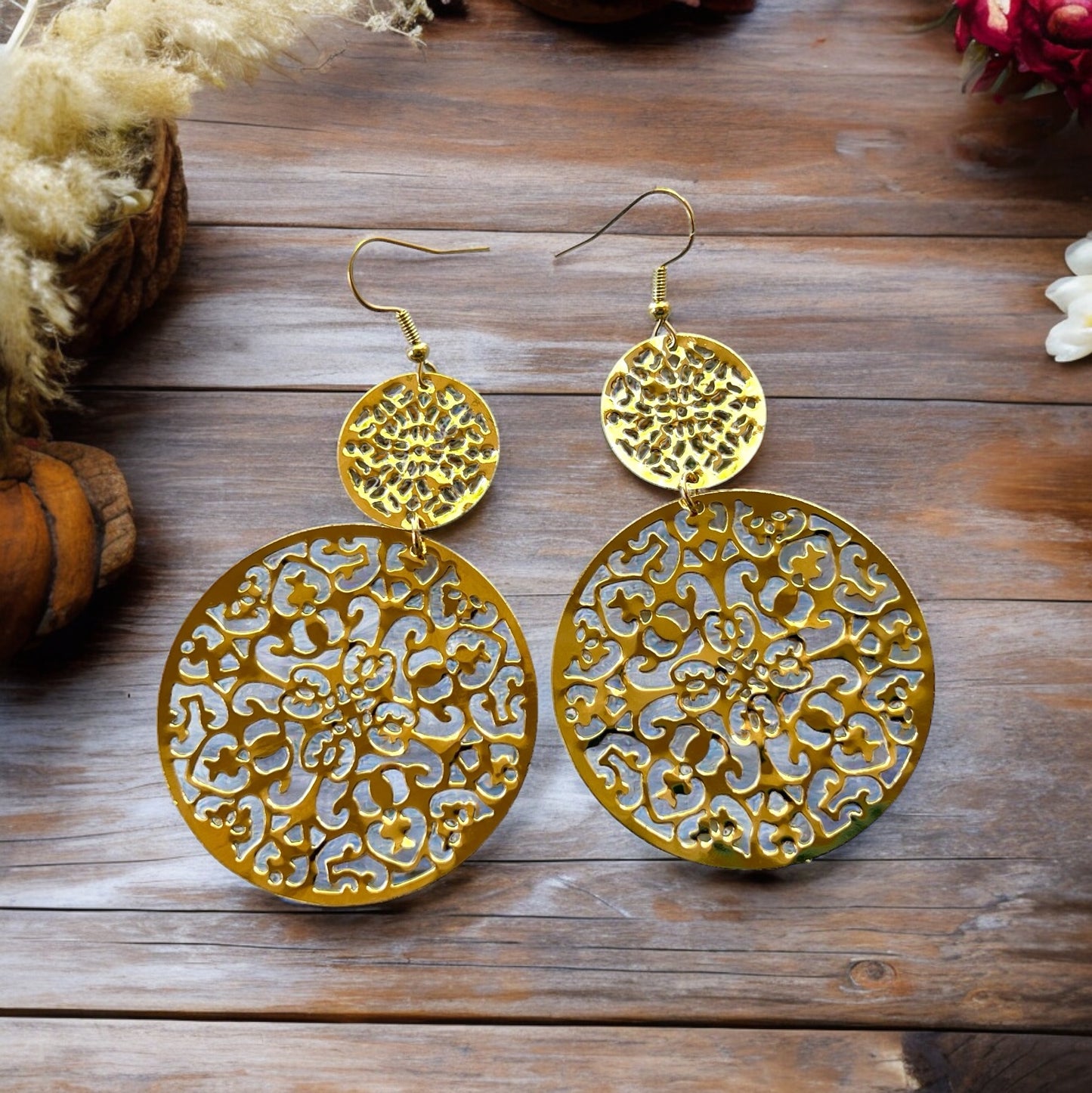 Round Gold Filigree Dangle Earrings: Elegant & Stylish Accessories