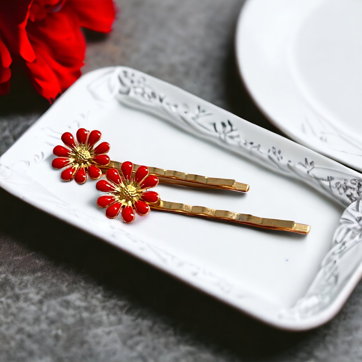 Decorative Red Enamel Wildflower Hair Pins - Delicate Floral Accessories