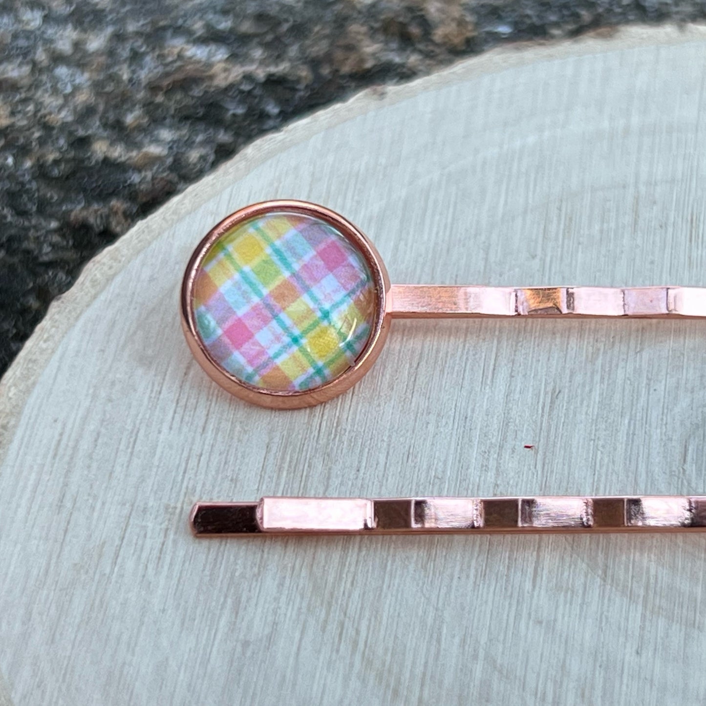 Rose Gold Pastel Plaid Bobby Pins: Fun & Flirty Hairstyles