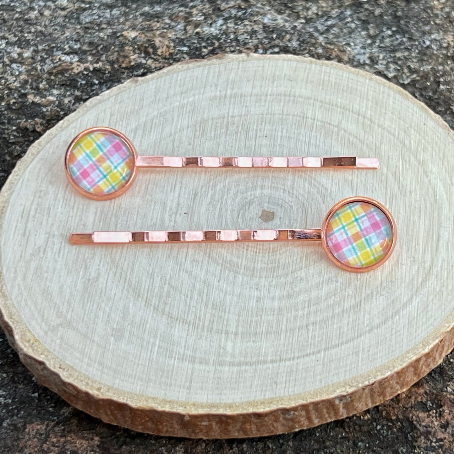 Rose Gold Pastel Plaid Bobby Pins: Fun & Flirty Hairstyles