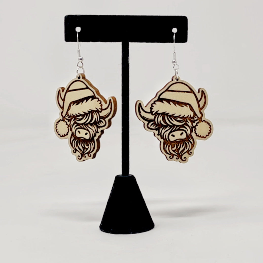 Highland Cow Wood Dangle Earrings - Rustic & Charming Accessories