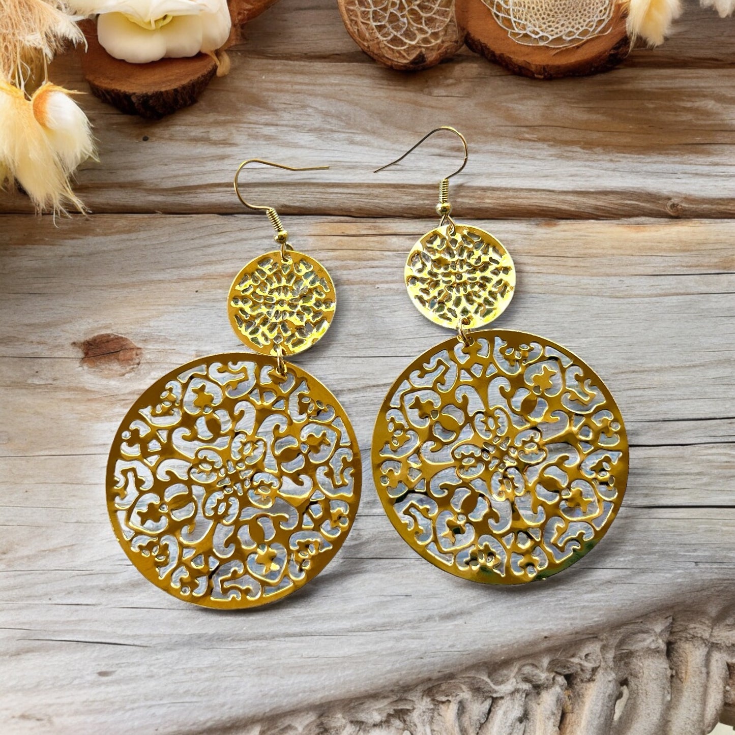 Round Gold Filigree Dangle Earrings: Elegant & Stylish Accessories