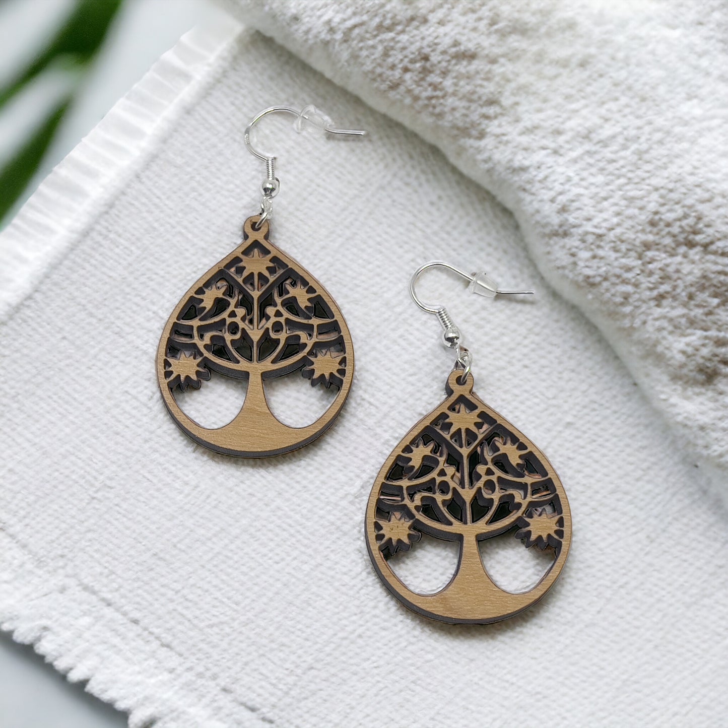 Tree of Life Earrings, Rustic Dangle Earrings, Boho Tree Earrings, Cute Winter Holiday Earring, Nature Wood Earring, Country Western Jewelry