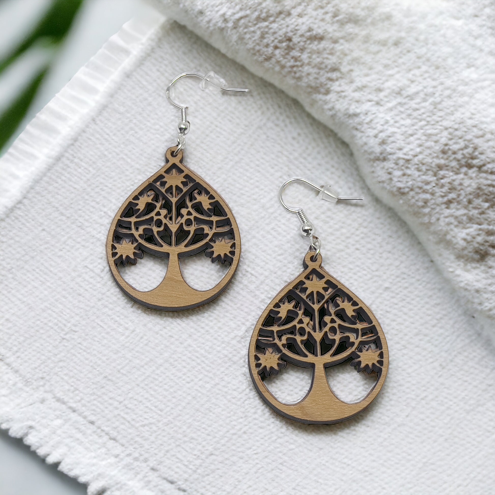 Tree of Life Earrings, Rustic Dangle Earrings, Boho Tree Earrings, Cute Winter Holiday Earring, Nature Wood Earring, Country Western Jewelry