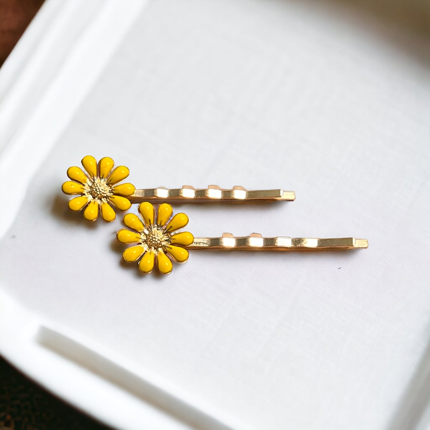 Decorative Yellow Enamel Wildflower Hair Pins - Delicate Floral Accessories