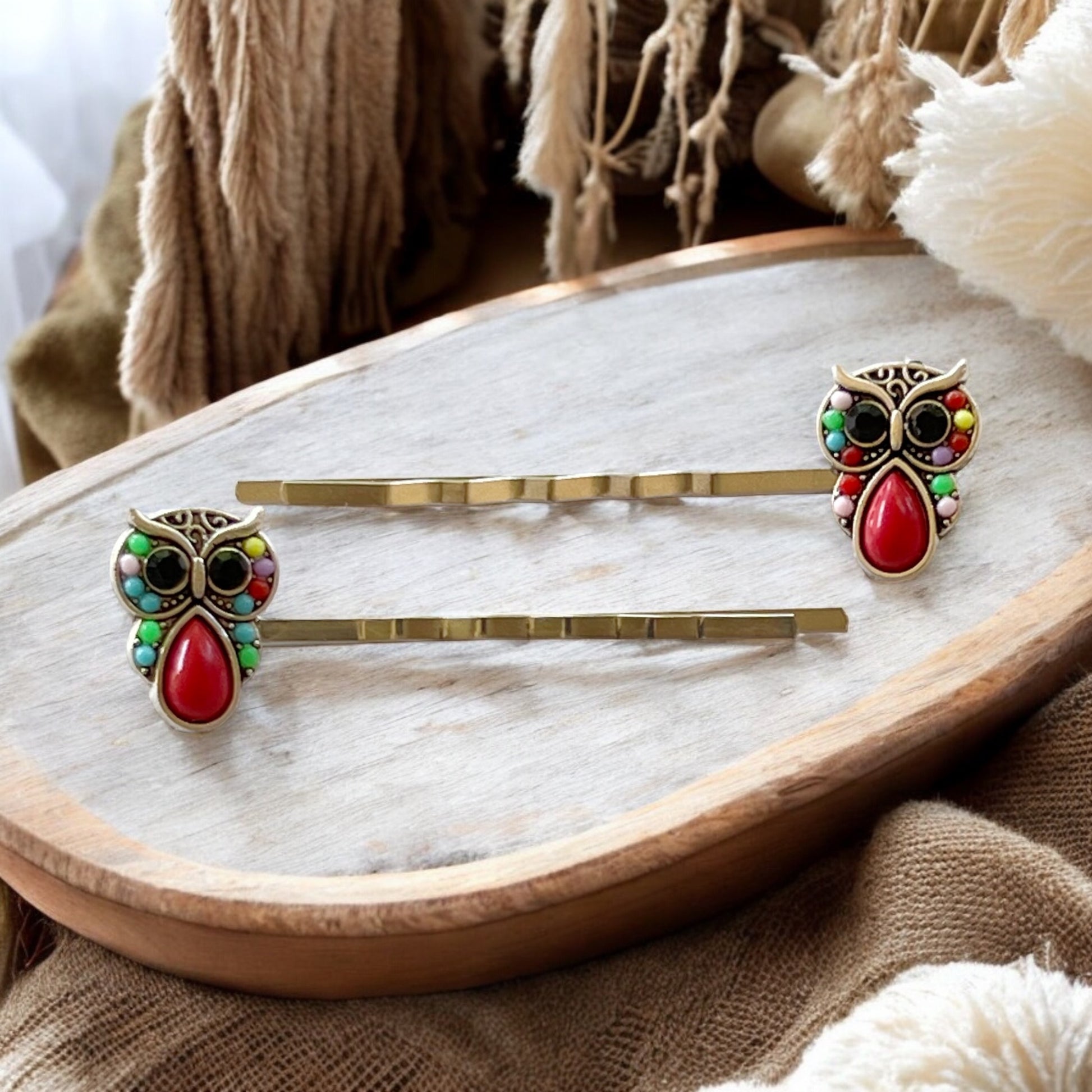 Seed Bead Owl Bobby Pins: Whimsical Charm for Your Hairstyle