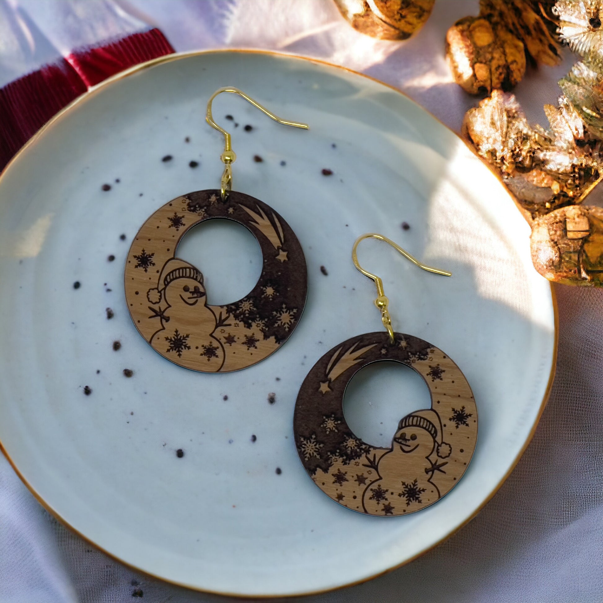 Snowman Earrings, Christmas Dangle Earrings, Fun Earrings, Cute Winter Holiday Earrings, Rustic Wood Earring, Country Xmas Jewelry