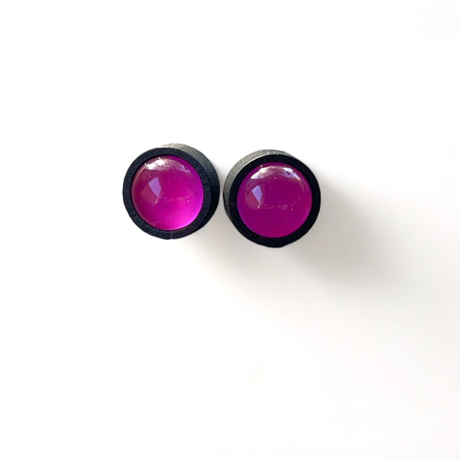 Purple Acrylic & Black Wood Unisex Stud Earrings: Versatile Statement Pieces for Any Occasion