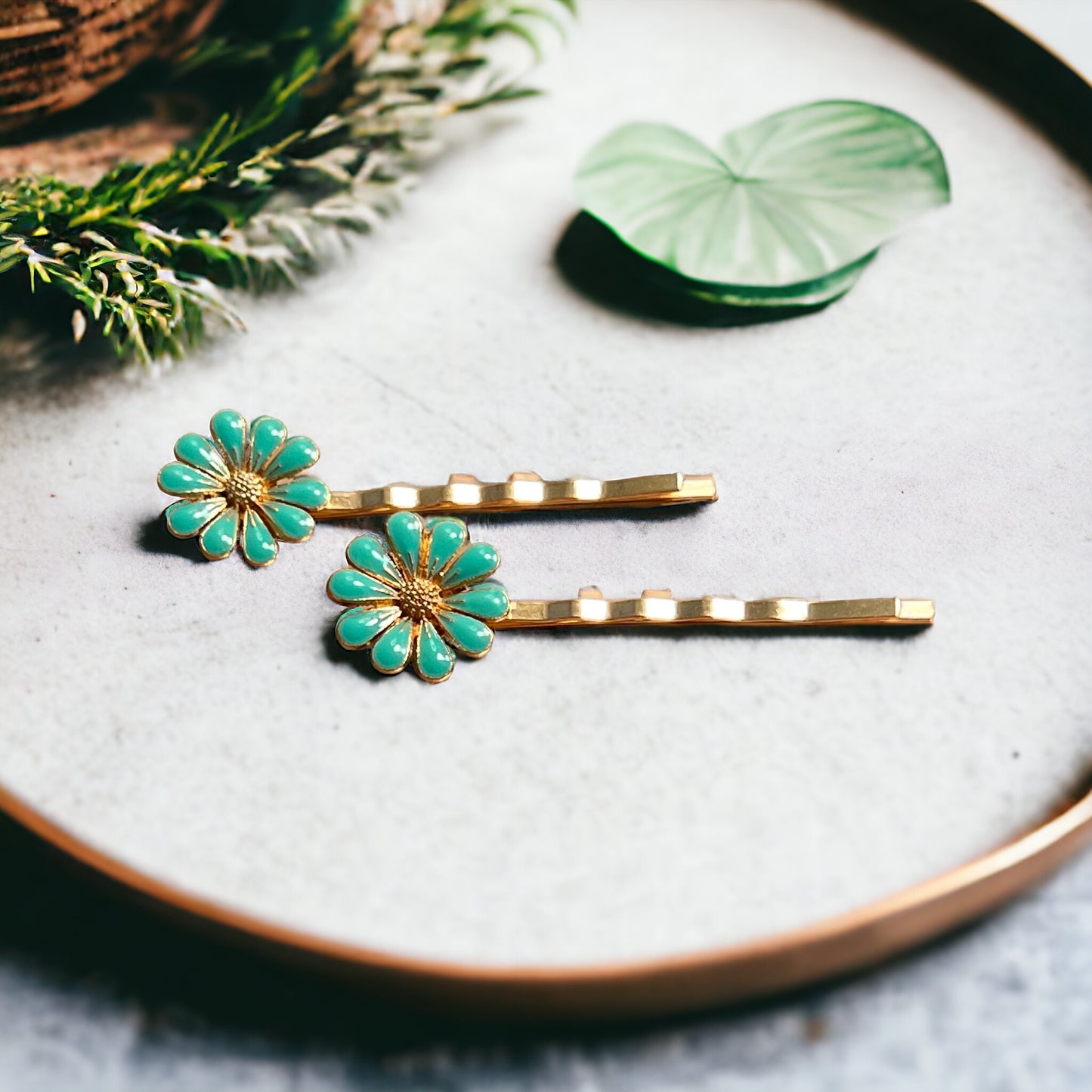 Decorative Mint Green Enamel Wildflower Hair Pins - Delicate Floral Accessories