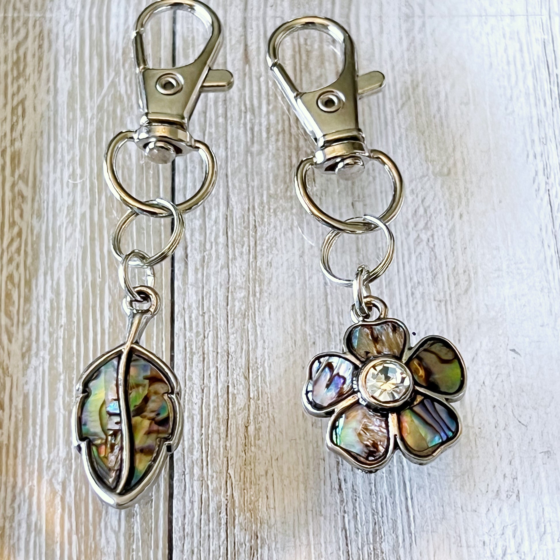 Flower and Leaf Zipper Pull Keychain Handbag Charm with Inlaid Abalone Shells