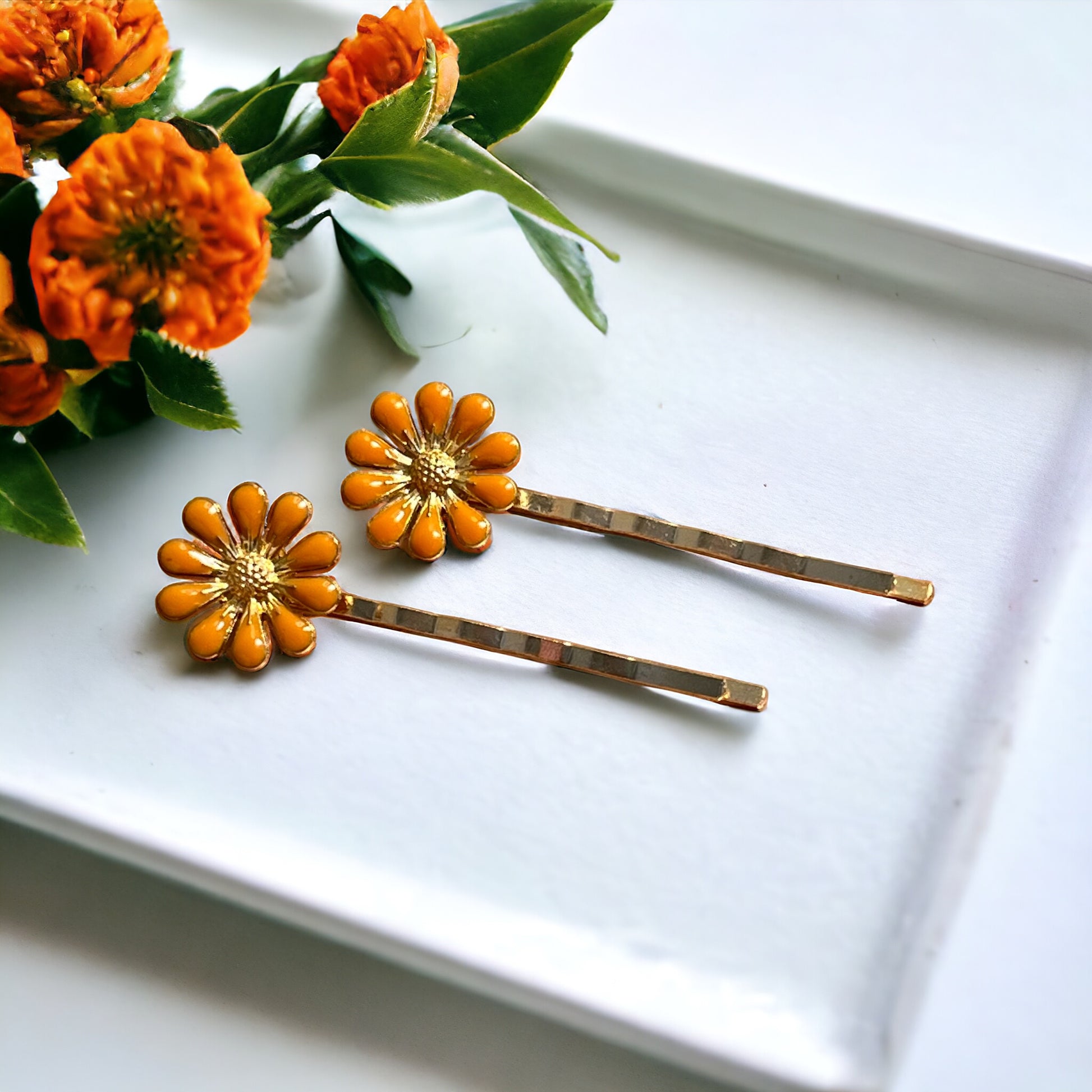 Decorative Orange Enamel Wildflower Hair Pins - Delicate Floral Accessories