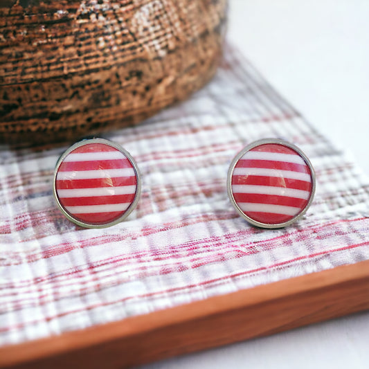 Red & White Striped Unisex Stud Earrings: Bold & Versatile Accessories for Any Outfit