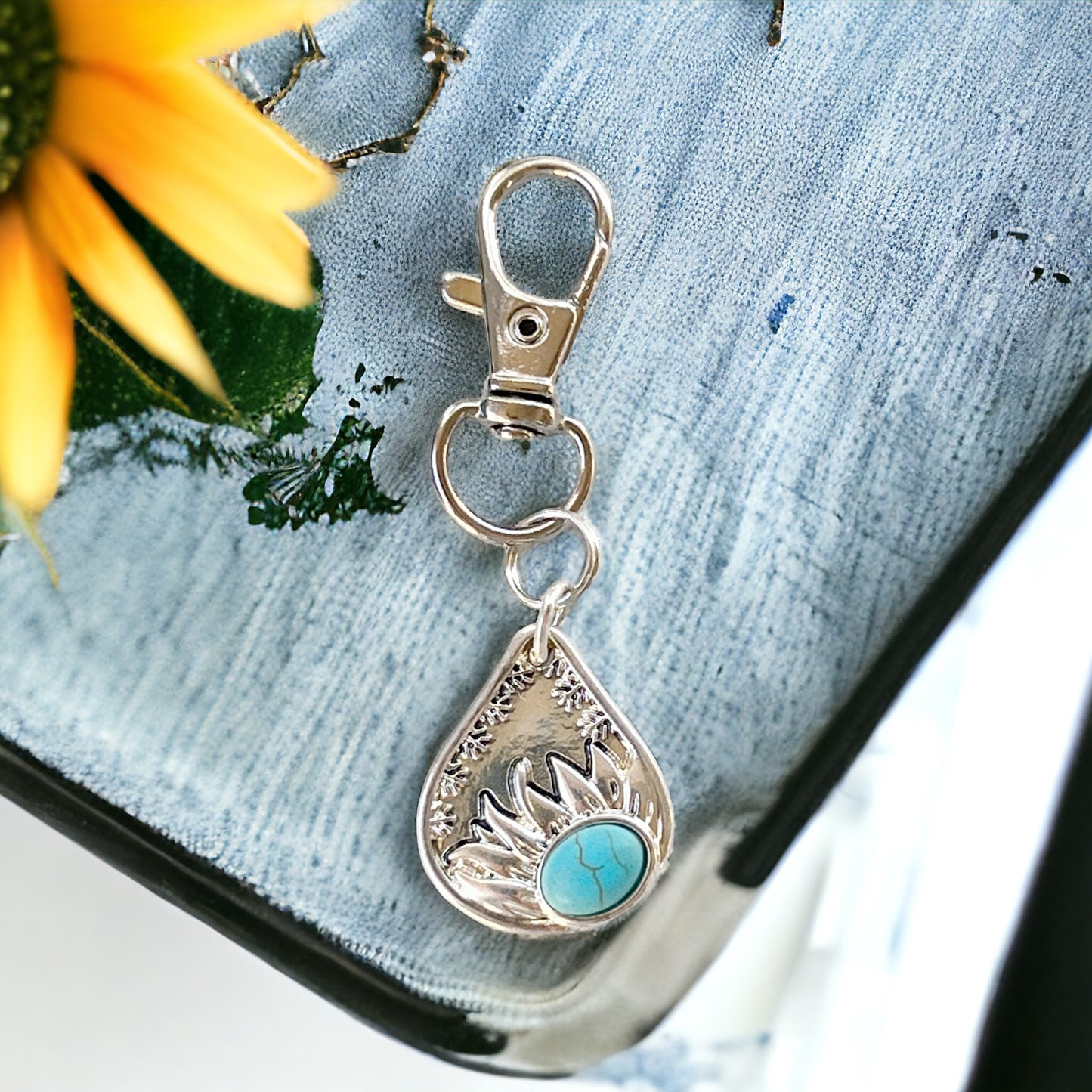 Turquoise Sunflower Zipper Handbag Charm: Stylish Accent for Your Western-Inspired Look