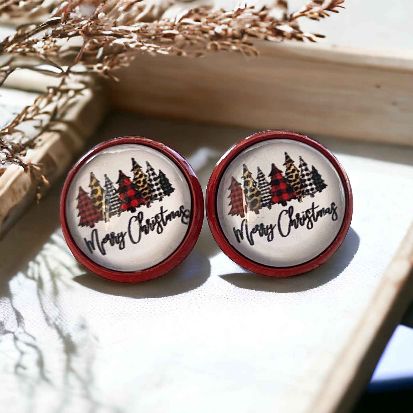 Red Stud Earrings with Christmas Trees: Spread Holiday Cheer with 'Merry Christmas' Design