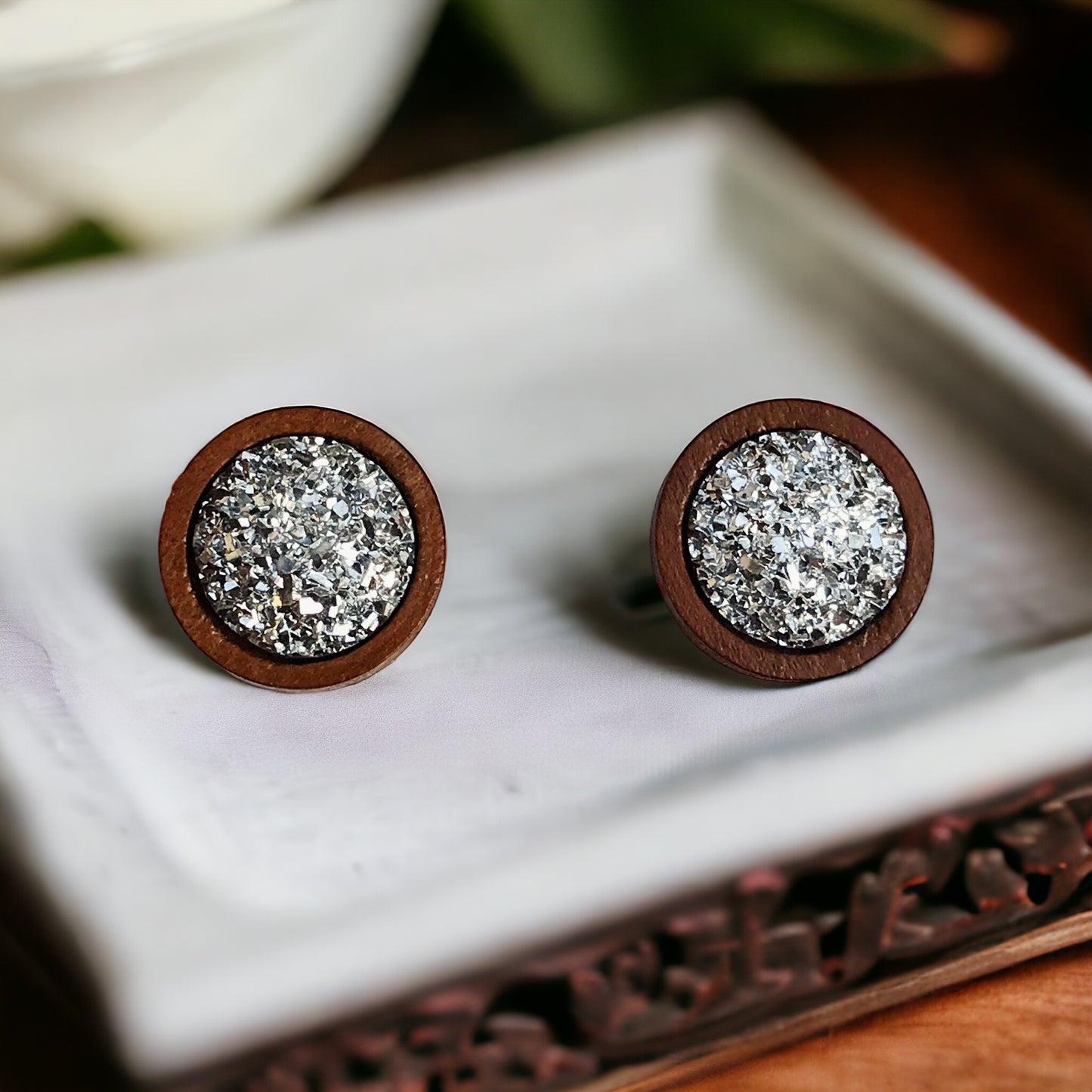 Silver Druzy Wood Stud Earrings: Stylish & Natural Accents for Everyday Wear