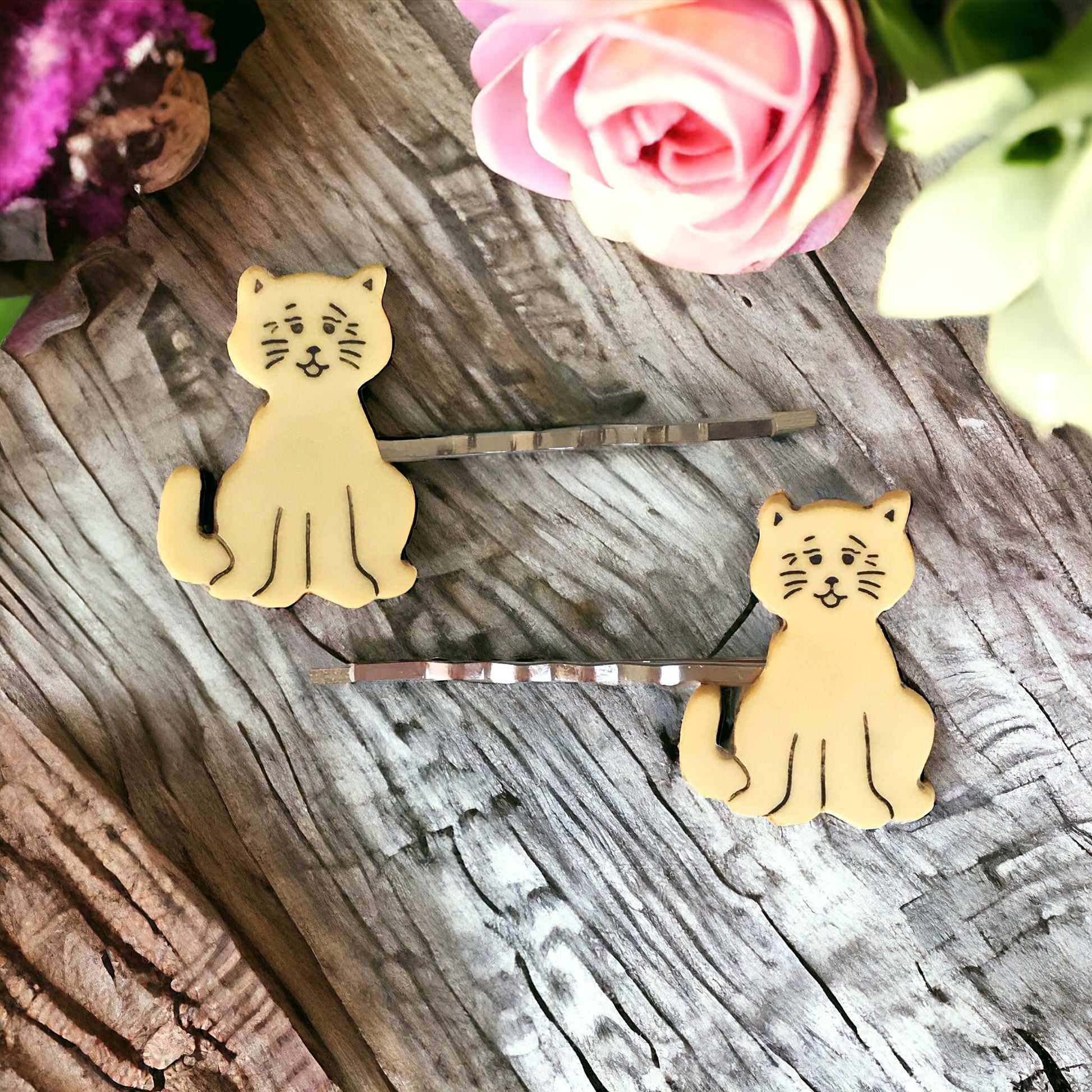 Yellow Cat Hair Pins: Adorable Feline Accents for Your Hairstyle