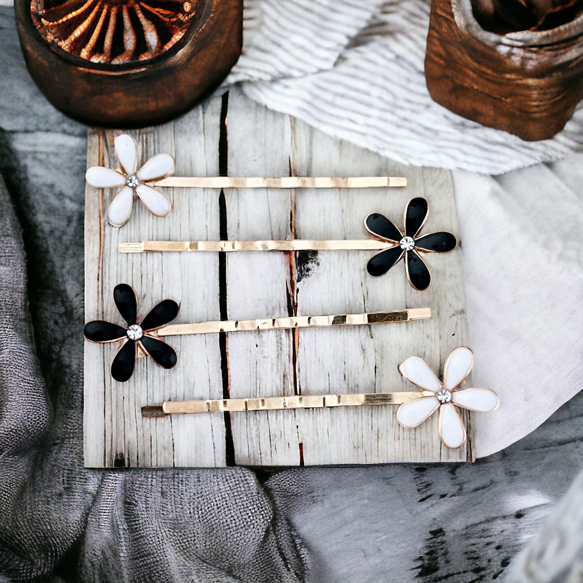 Black & White Enamel Rhinestone Flower Hair Pins - Elegant Floral Hair Accessories