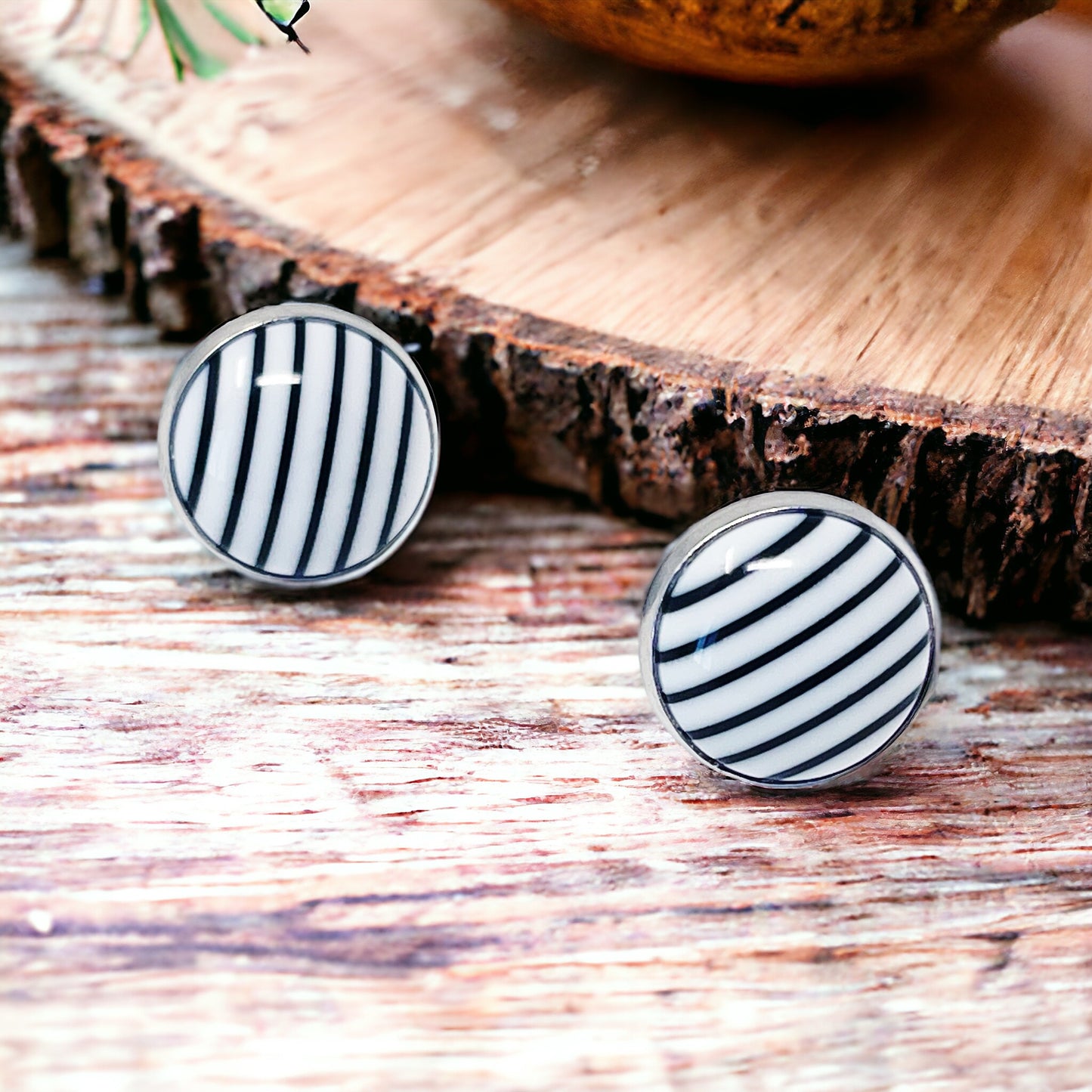 Black & White Striped Stud Earrings - Classic Modern Accessories