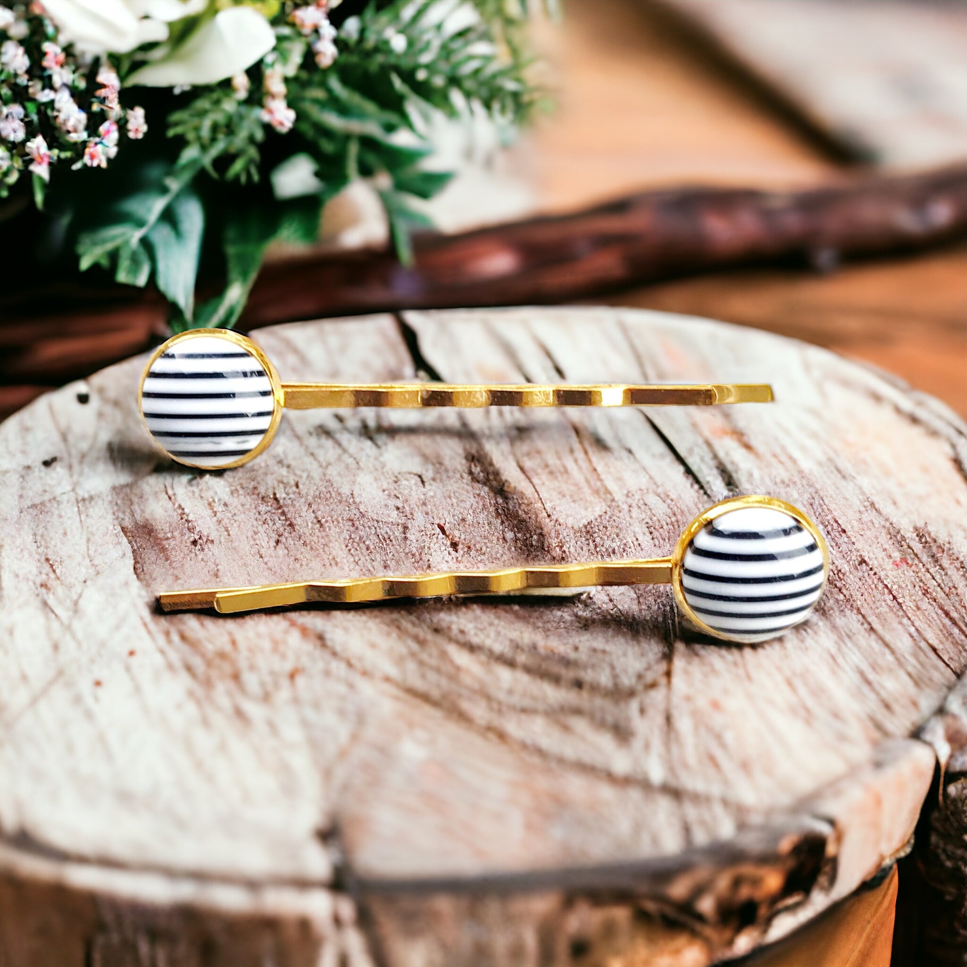 Black & White Striped Decorative Bobby Pins - Chic Hair Accessories