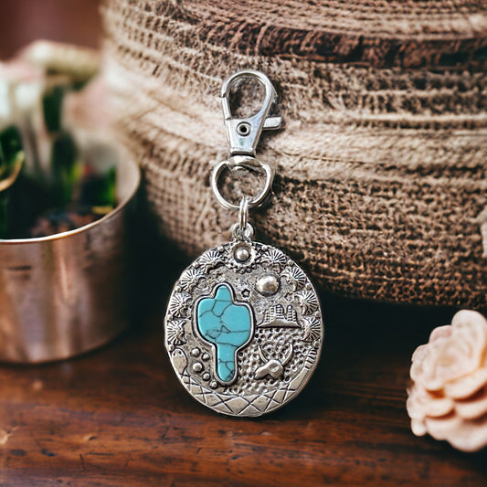 Turquoise Western Cactus Zipper Pull: Chic Southwestern Handbag Charm