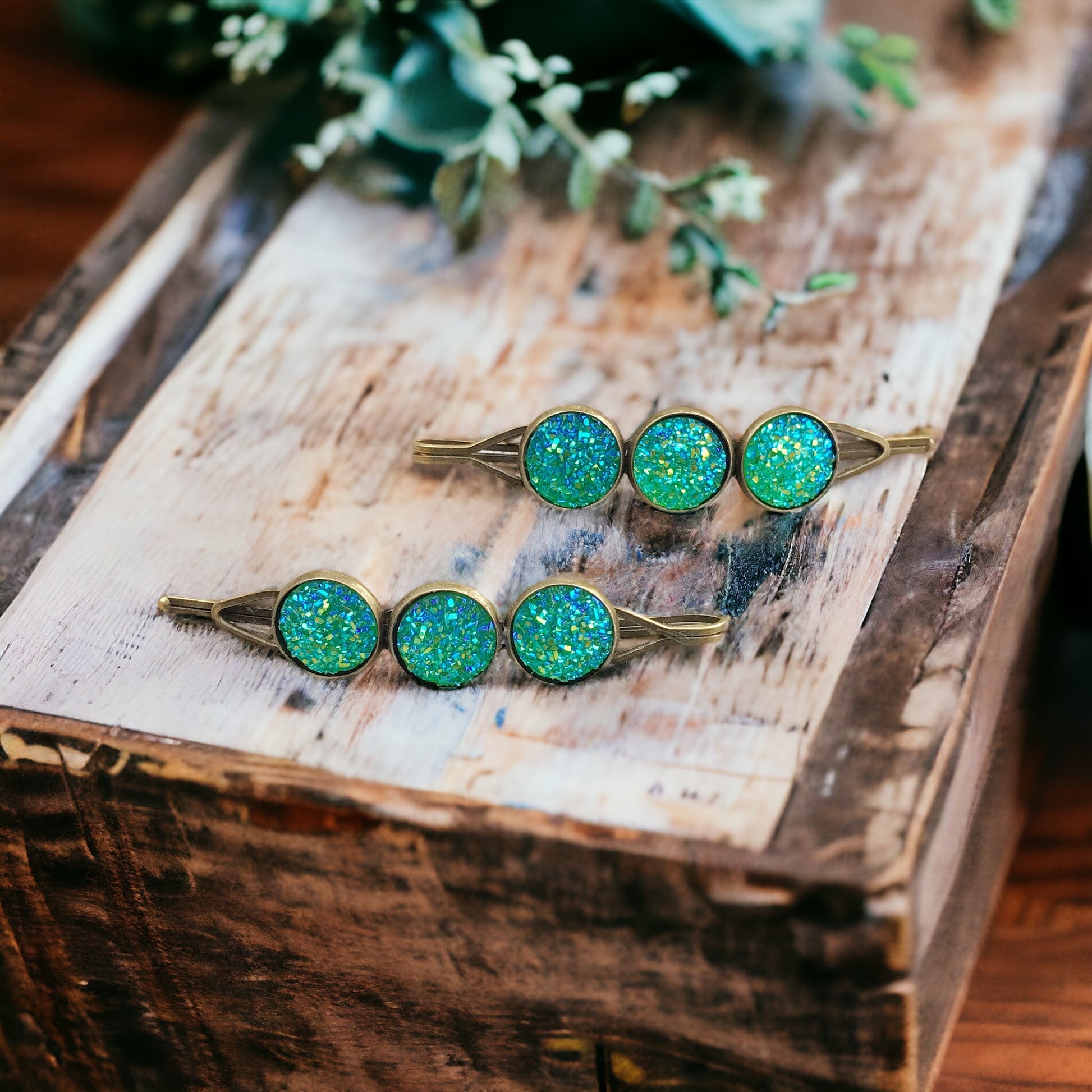 Green Druzy Hair Pin Set - Elegant Hair Accessories