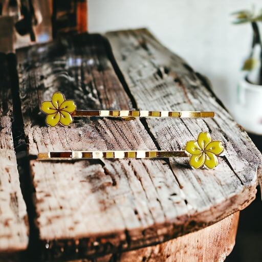 Yellow Tropical Flower Hair Pins: Vibrant Floral Accents for Your Hair