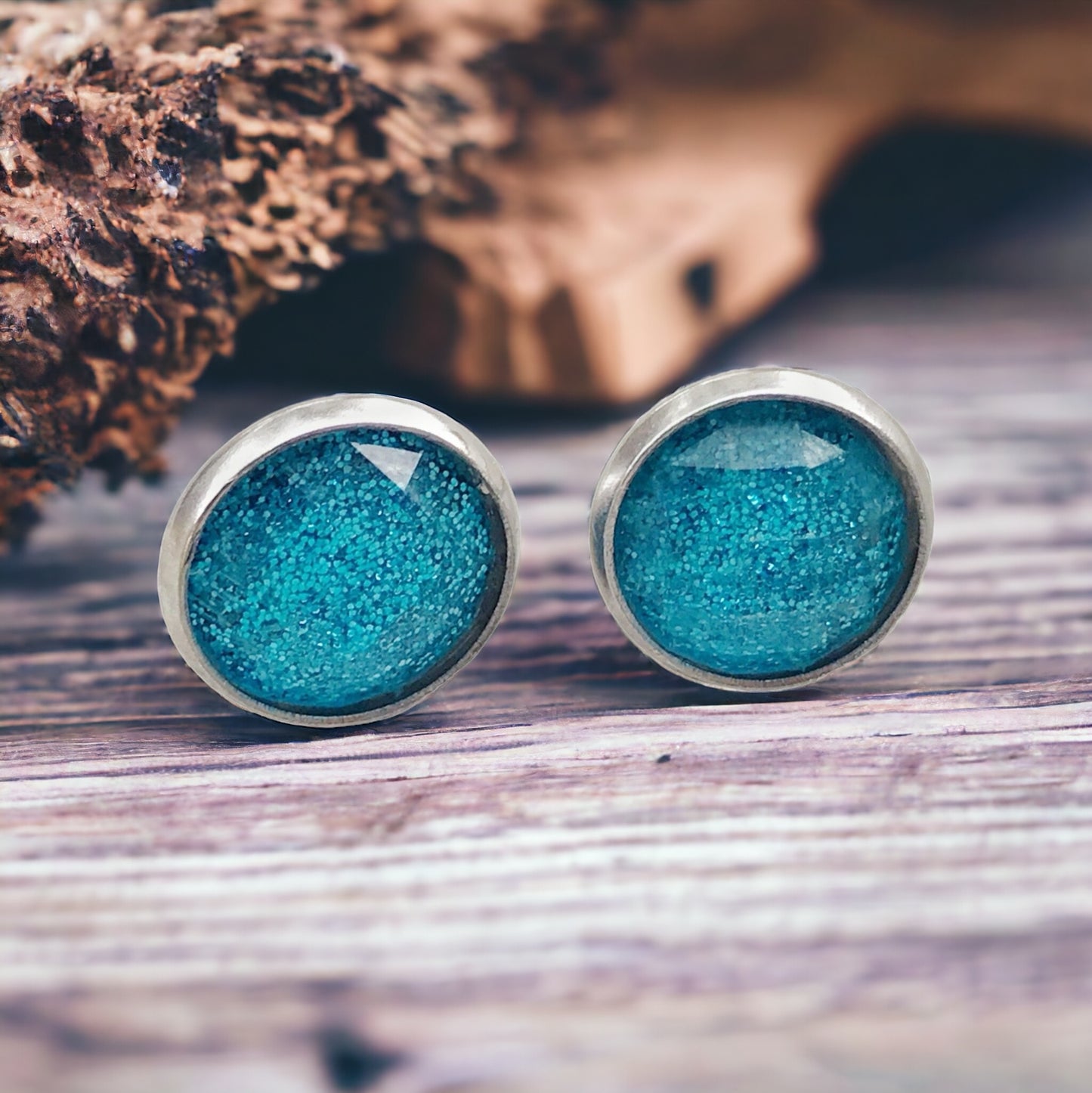 Sky Blue Glitter Acrylic 10mm Stud Earrings: Sparkling Modern Accessories