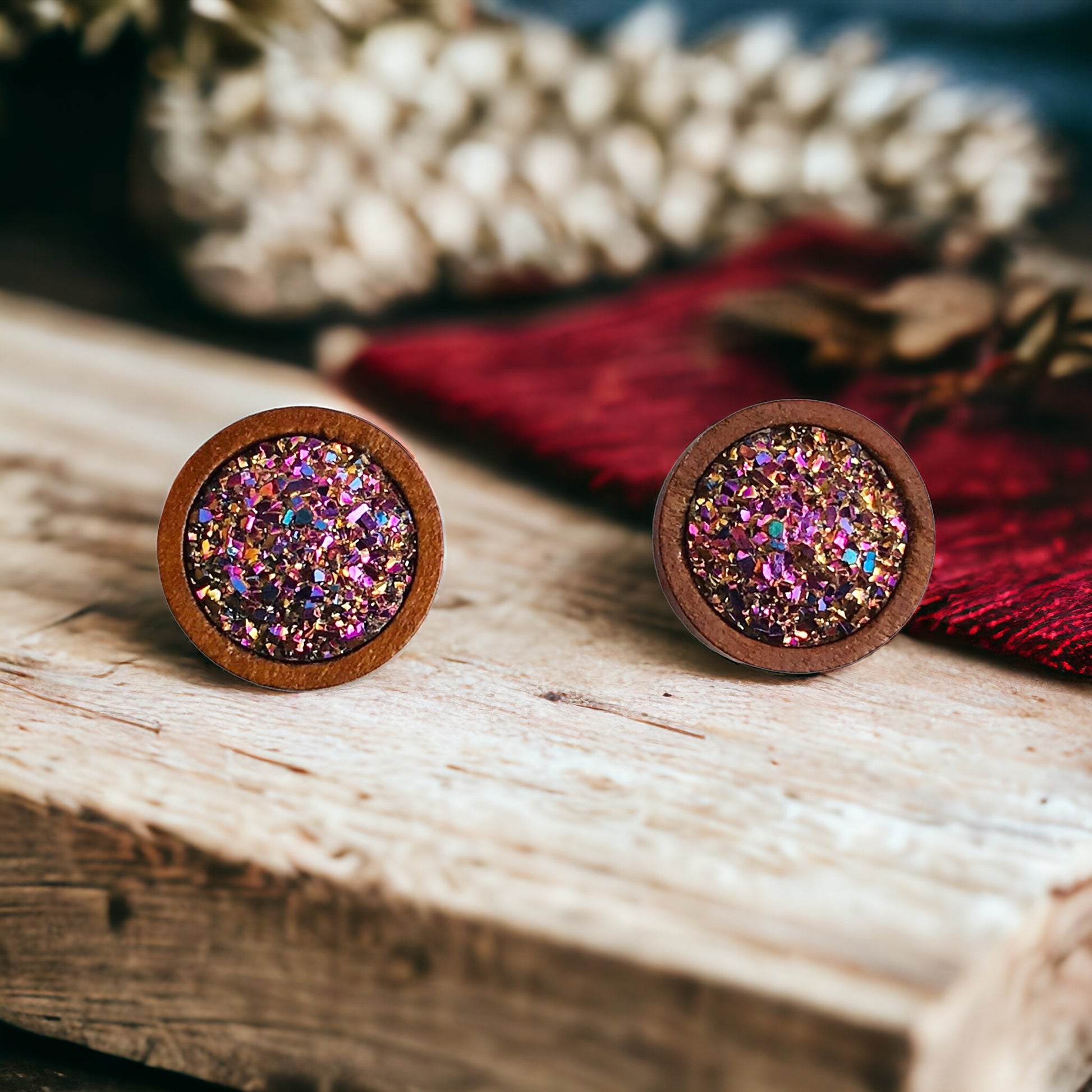 Pink Glitter Druzy Wood Stud Earrings: Sparkling Accents for Boho Chic Looks