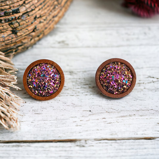 Pink Glitter Druzy Wood Stud Earrings: Sparkling Accents for Boho Chic Looks