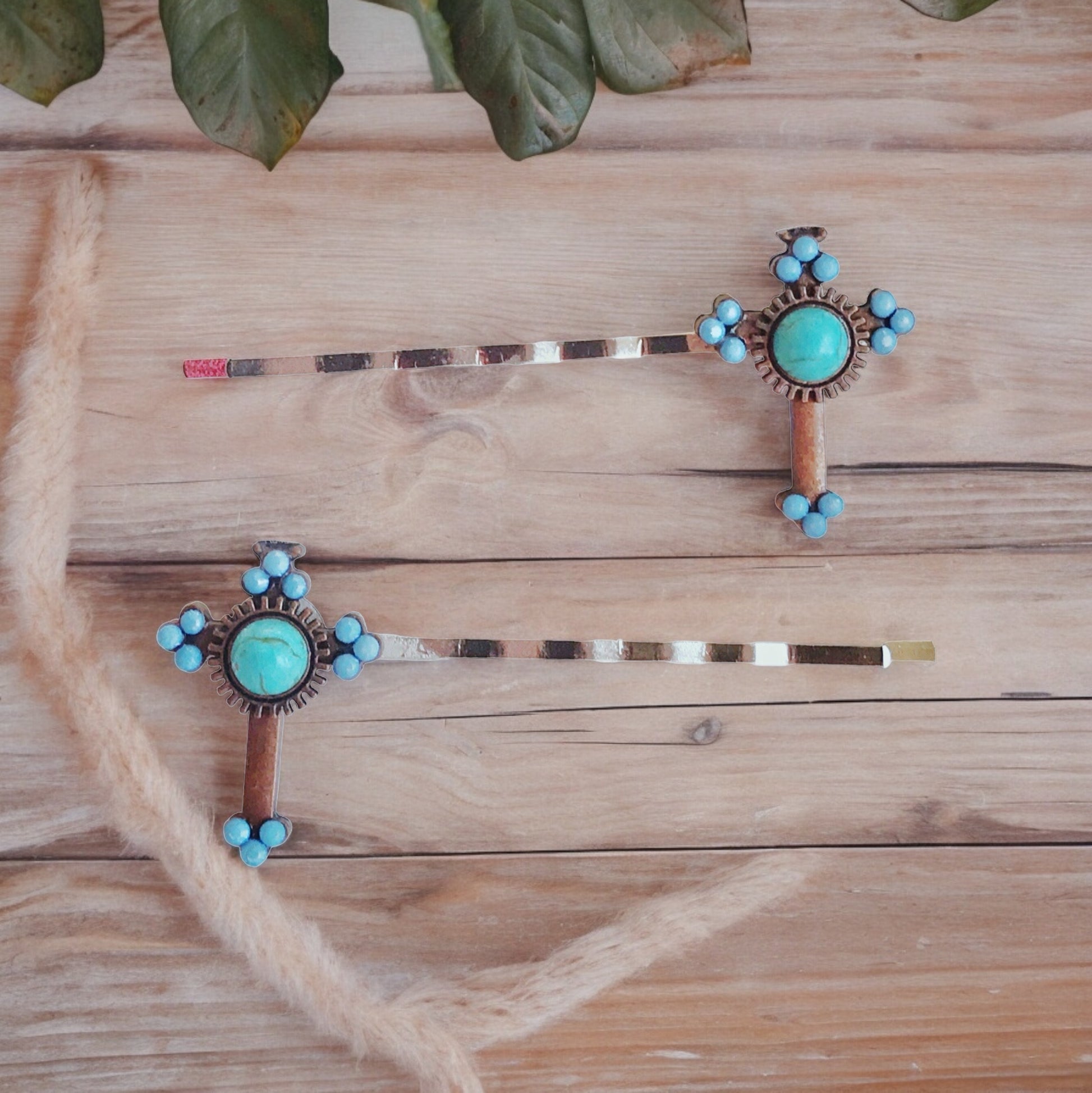 Boho Turquoise Cross Hair Pins: Chic and Stylish Accessories