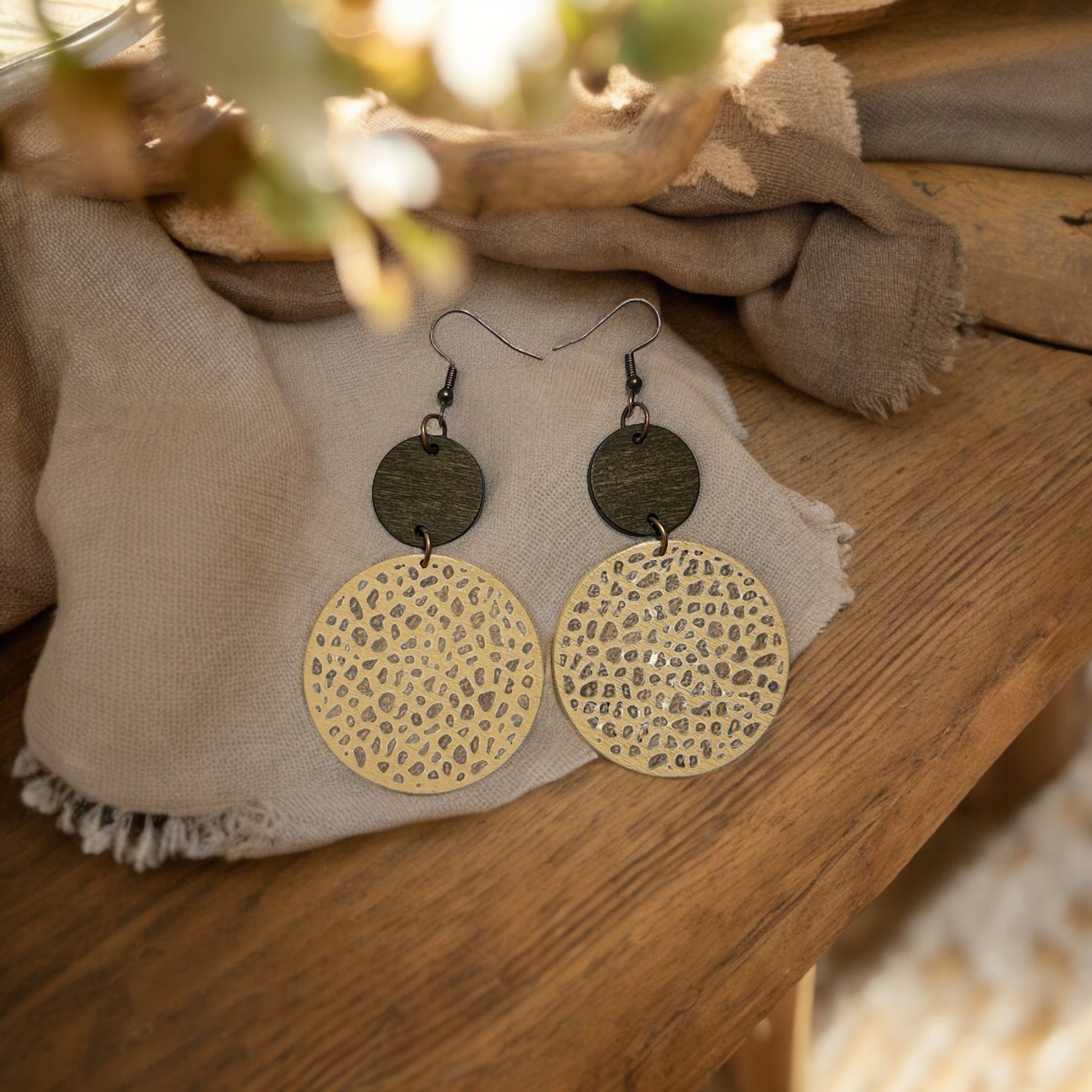 Natural Wood Beige Earrings: Chic & Rustic Accessories