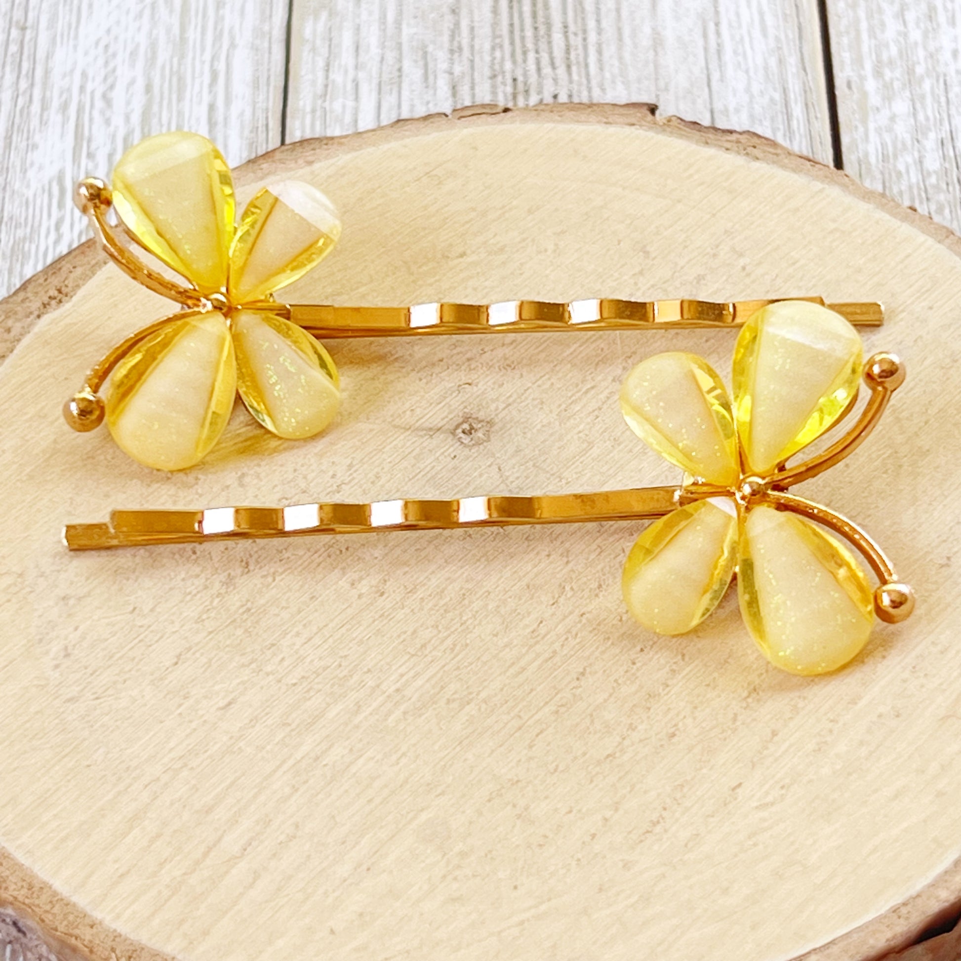 Yellow Rhinestone Butterfly Hair Pins - Elegant and Vibrant Hair Accessories