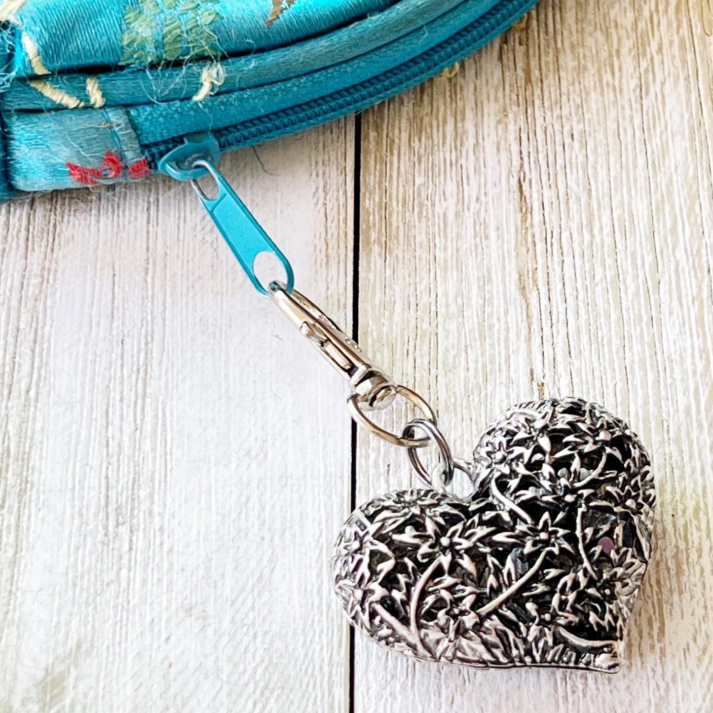 Silver Heart Zipper Pull Keychain Handbag Charm with Etched Flowers