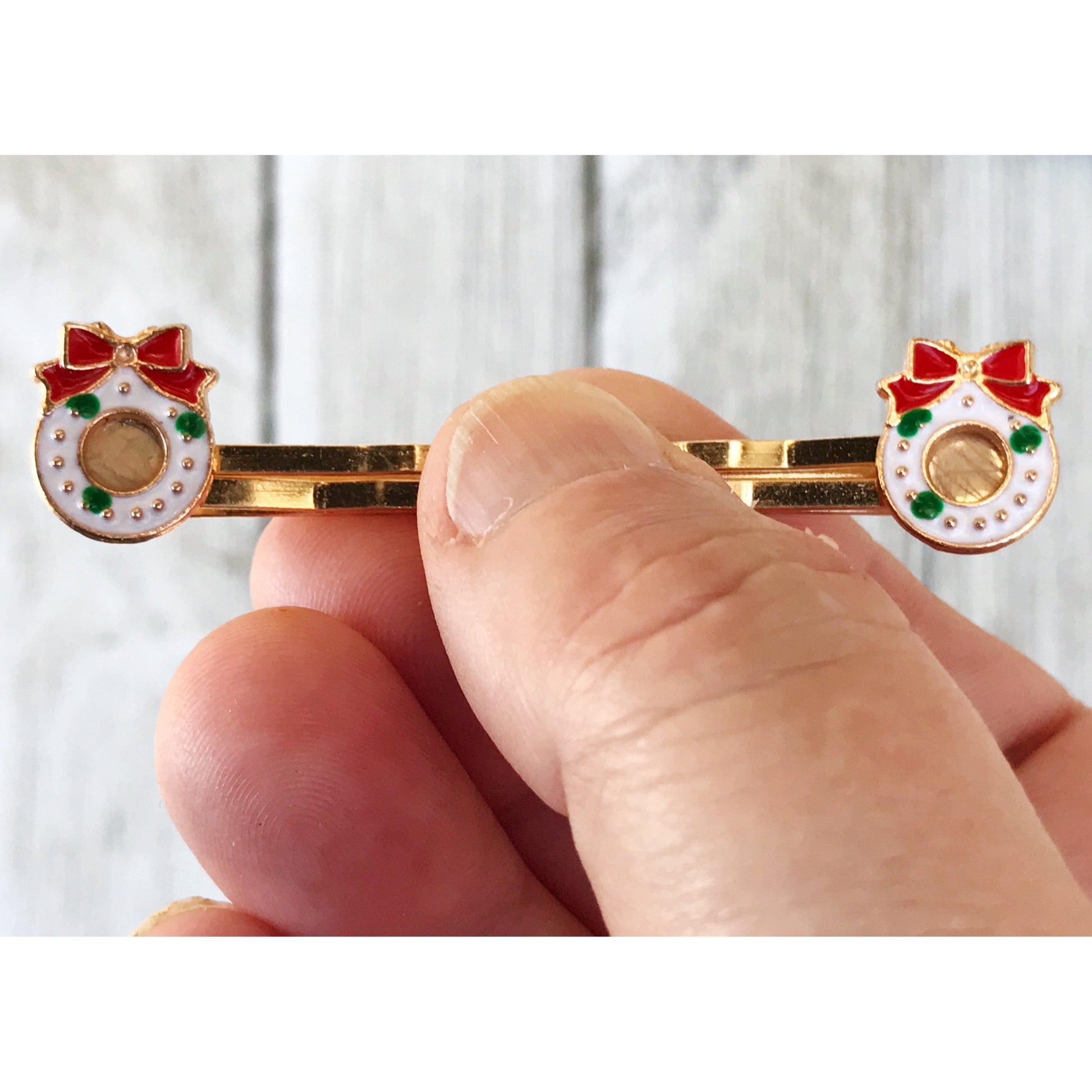 White Christmas Wreath Hair Pins - Festive Holiday Accessories