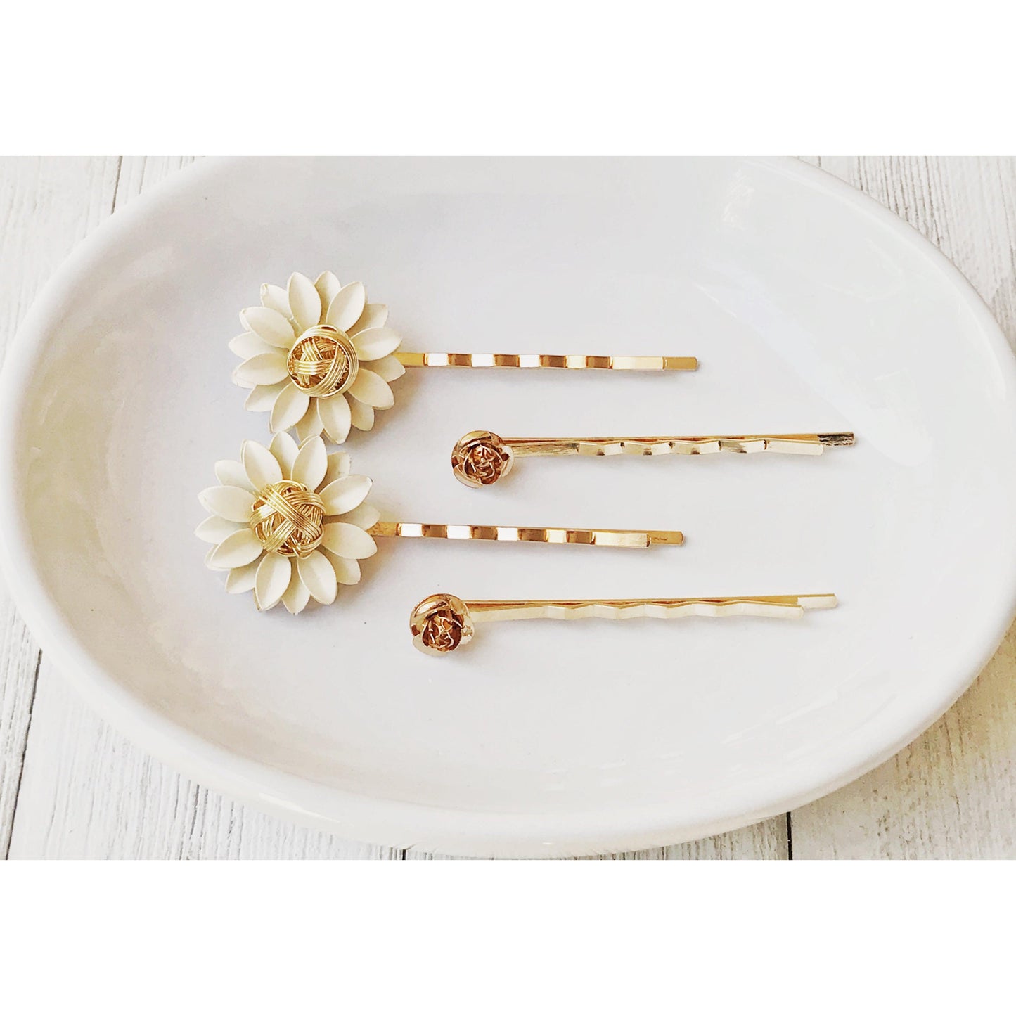 Cream and Gold Metal Floral Hair Pins