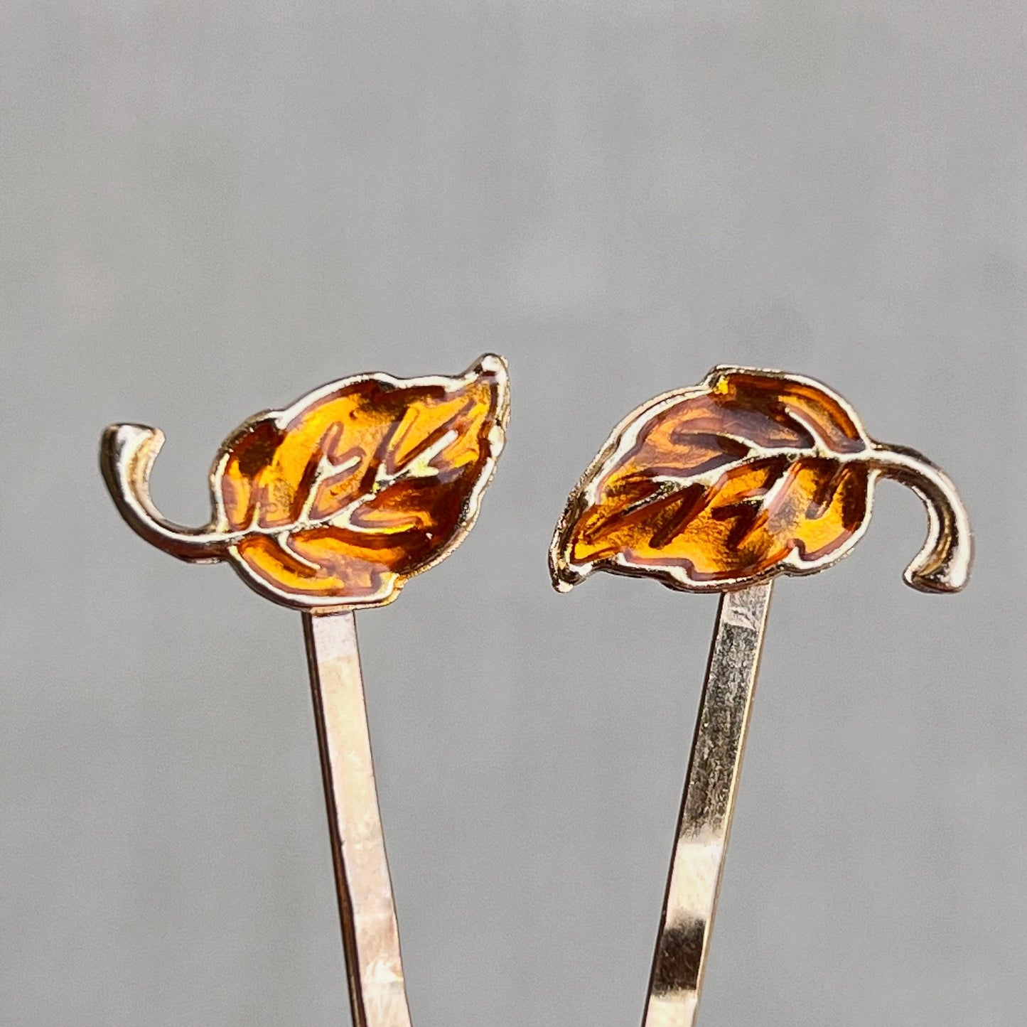 Orange Enamel Leaf Hair Pins -Colorful & Stylish Accessories￼