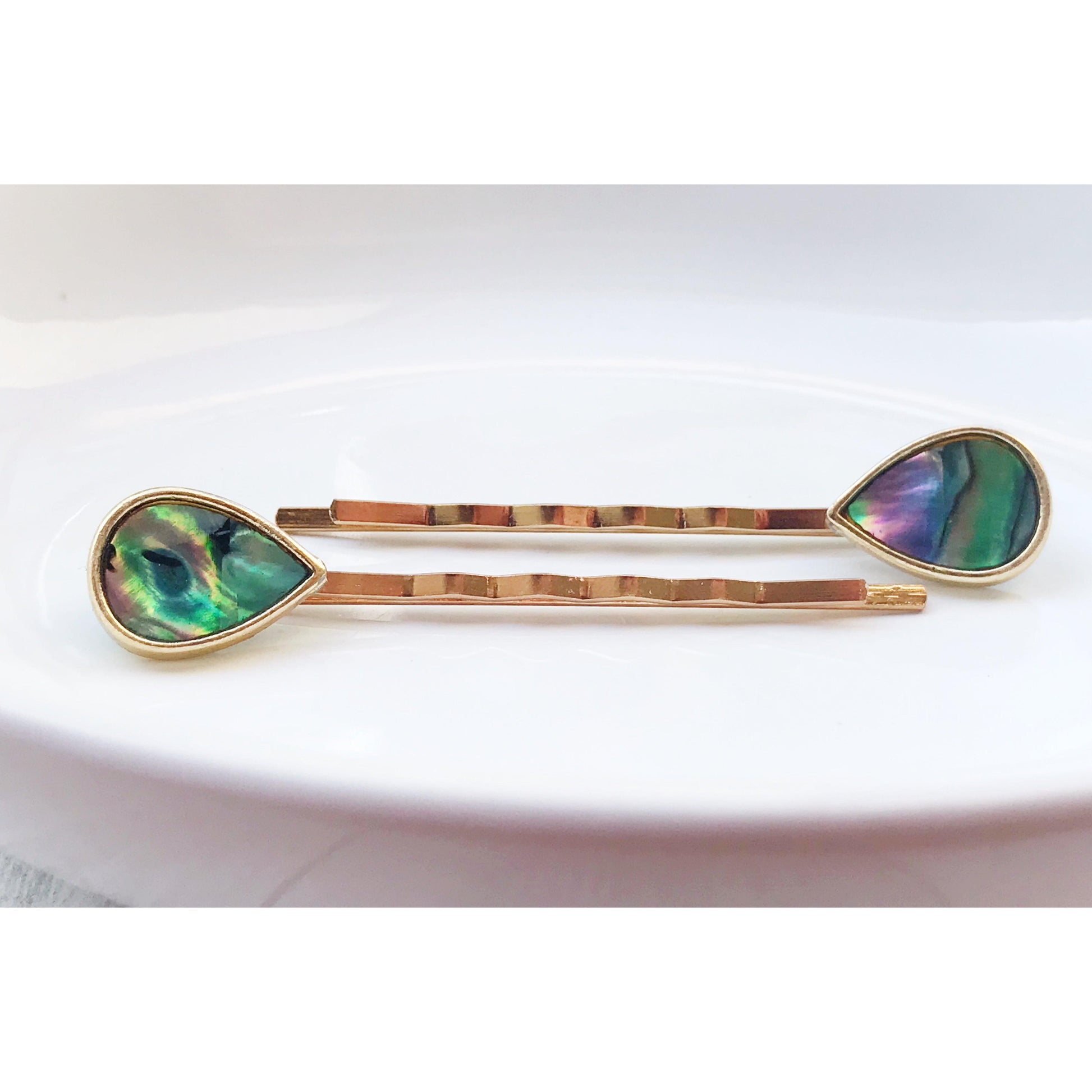 Natural Abalone Shell Teardrop Hair Pins - Elegant and Coastal-Inspired Accessories