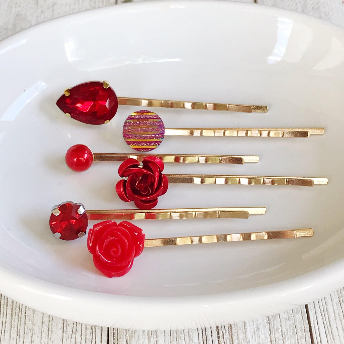 Red Gold Hair Pin, Neutral Hair Pins, Minimalist Wedding Hair Jewelry, Womens Hair Clips, Modern Bobby Pins, Red Hair Barrettes, Red Flowers