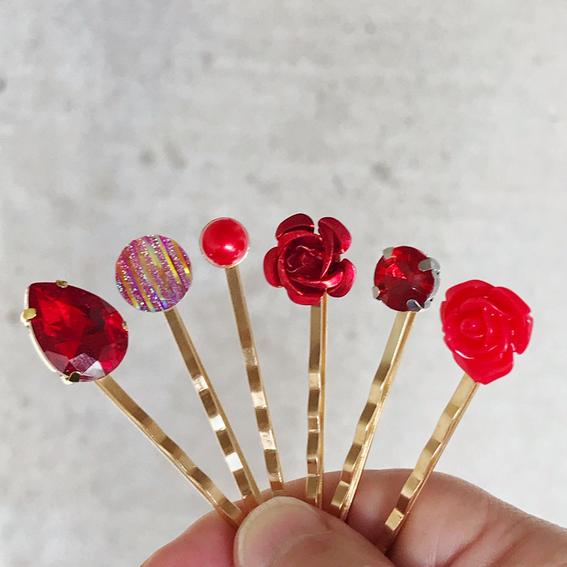 Red Gold Hair Pin, Neutral Hair Pins, Minimalist Wedding Hair Jewelry, Womens Hair Clips, Modern Bobby Pins, Red Hair Barrettes, Red Flowers