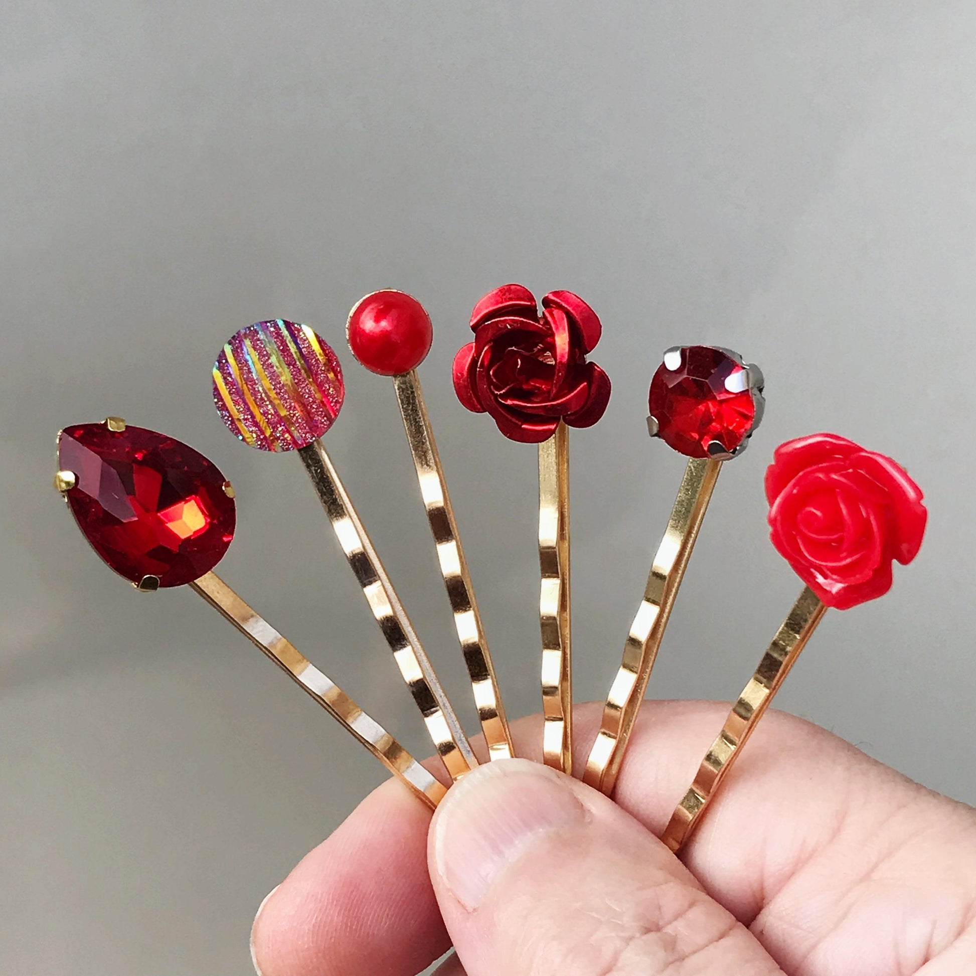 Red Gold Hair Pin, Neutral Hair Pins, Minimalist Wedding Hair Jewelry, Womens Hair Clips, Modern Bobby Pins, Red Hair Barrettes, Red Flowers