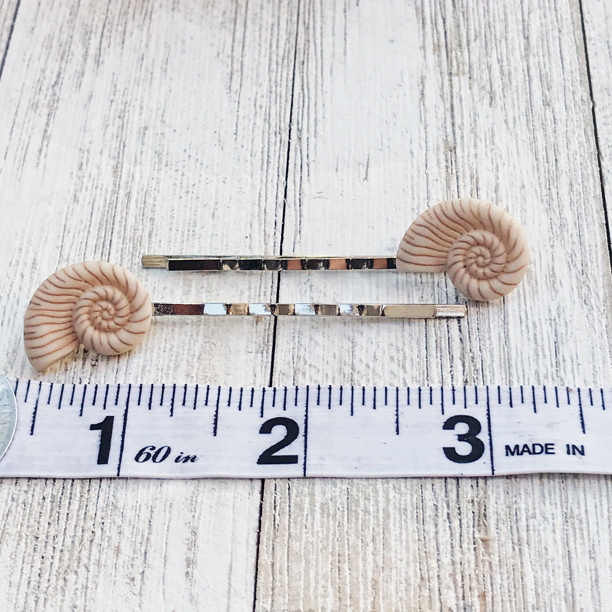 Sea Shell Bobby Pins, Sea Shell Hair Clip, Beach Lover Hair Accessories, Womens Hair Pins, Beach Wedding Hair Barrettes, Womans Hair Slides