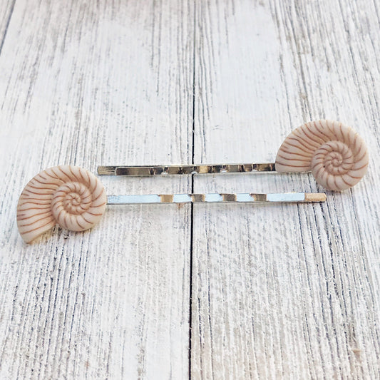 Sea Shell Bobby Pins, Sea Shell Hair Clip, Beach Lover Hair Accessories, Womens Hair Pins, Beach Wedding Hair Barrettes, Womans Hair Slides