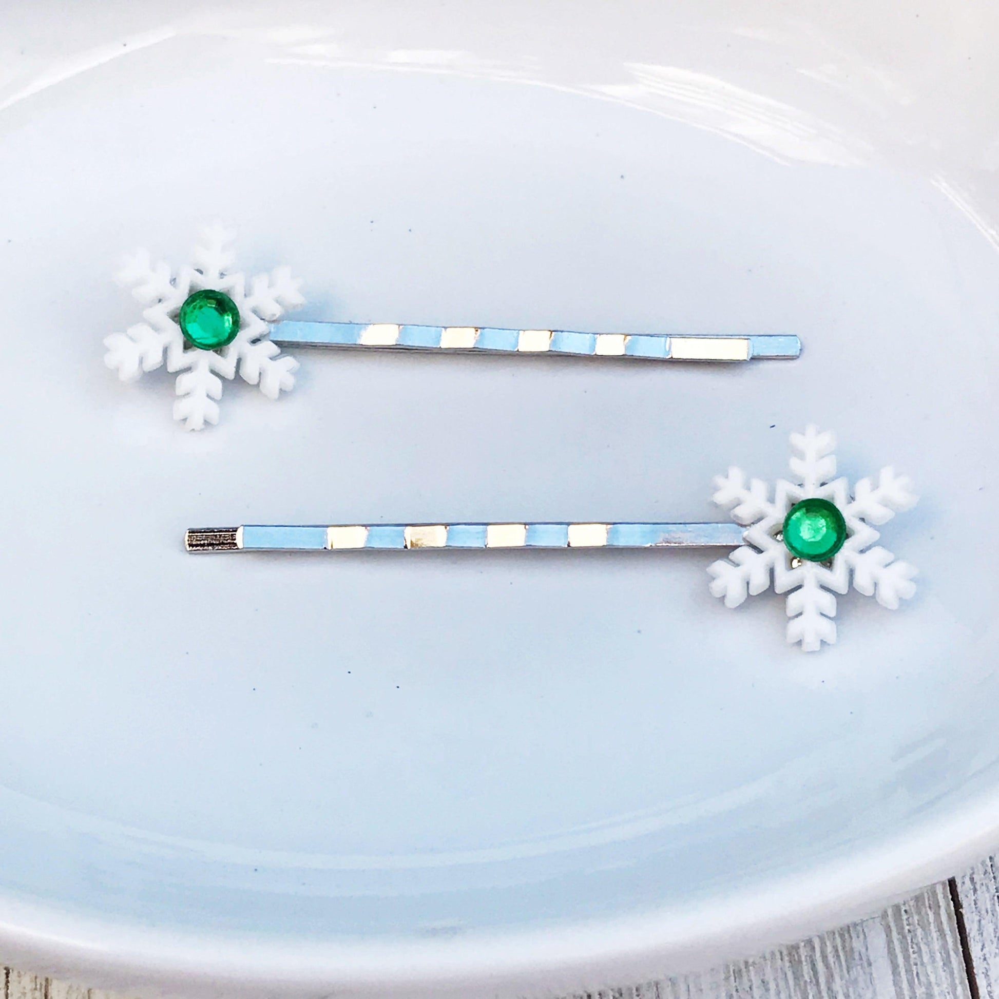 Snowflake Hair Pin, Christmas Hair Clip, Winter Barrette, Snowflake Hair Accessories, Snowflake Bobby Pin, Christmas Hair Pin, Womens Clips